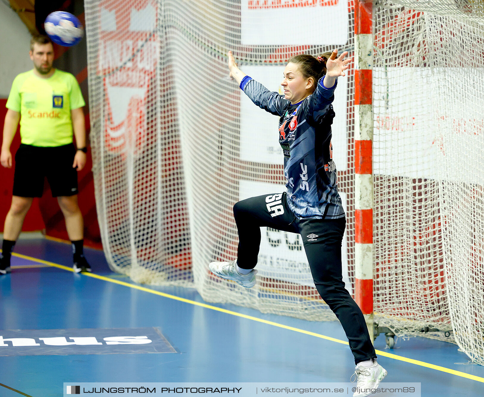 Skövde HF-Skuru IK 1/4-final 4 30-34,dam,Skövde Idrottshall,Skövde,Sverige,Handboll,,2024,340280