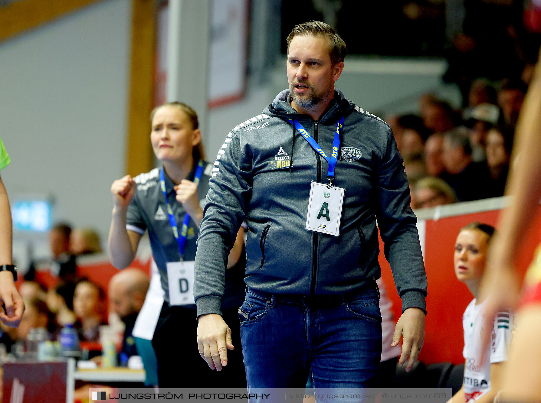 Skövde HF-Skuru IK 1/4-final 4 30-34,dam,Skövde Idrottshall,Skövde,Sverige,Handboll,,2024,340360