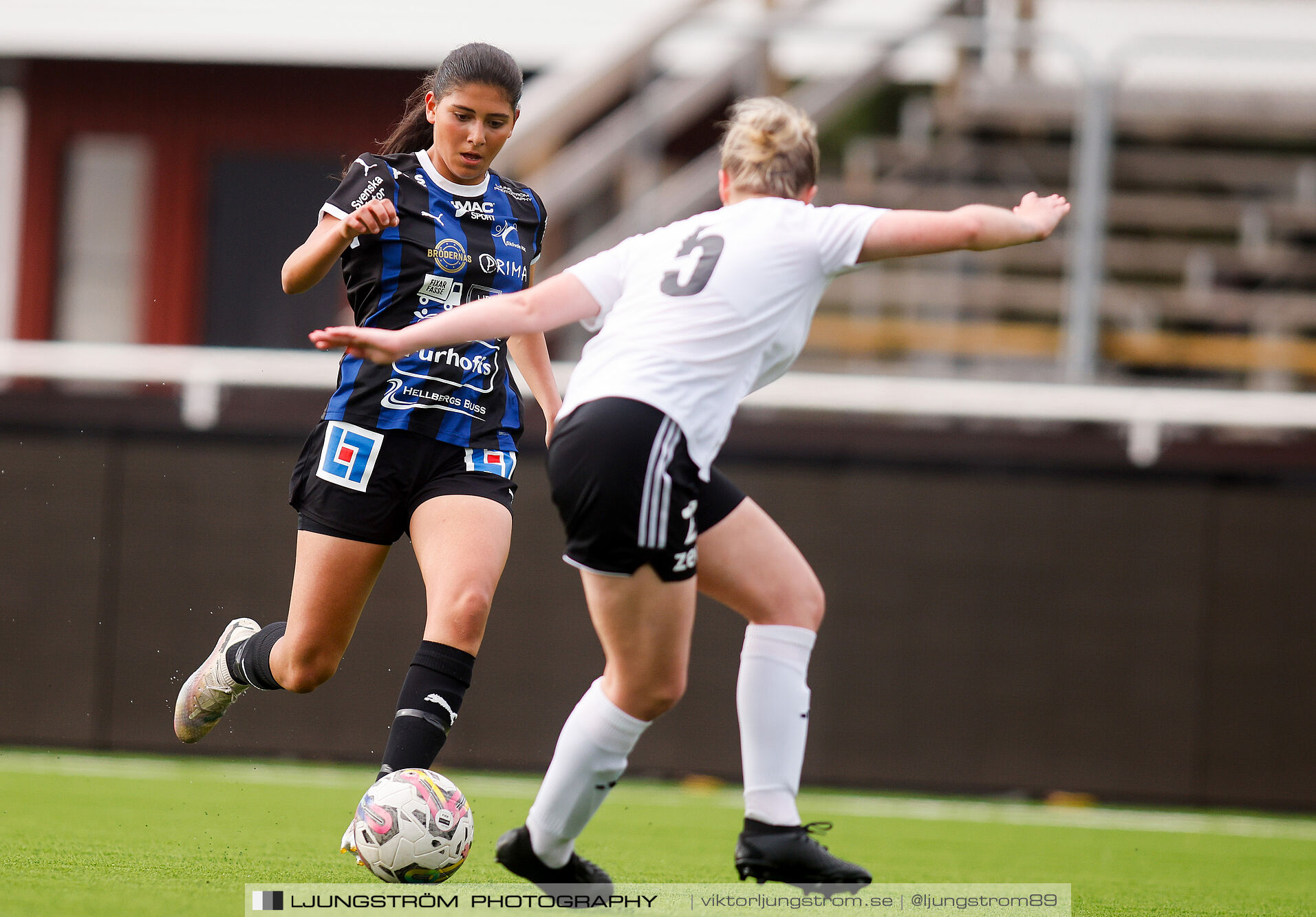 Skövde KIK-Ulvåkers IF 3-0,dam,Södermalms IP,Skövde,Sverige,Fotboll,,2024,340566