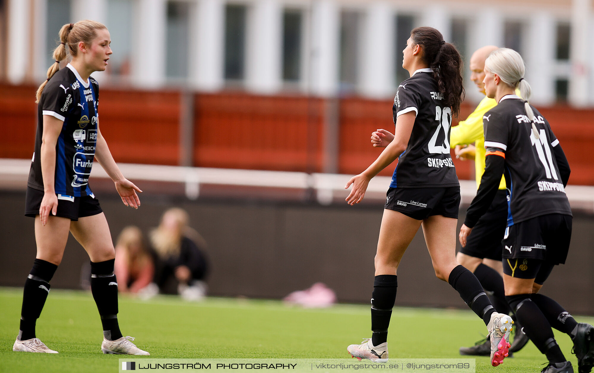 Skövde KIK-Ulvåkers IF 3-0,dam,Södermalms IP,Skövde,Sverige,Fotboll,,2024,340580