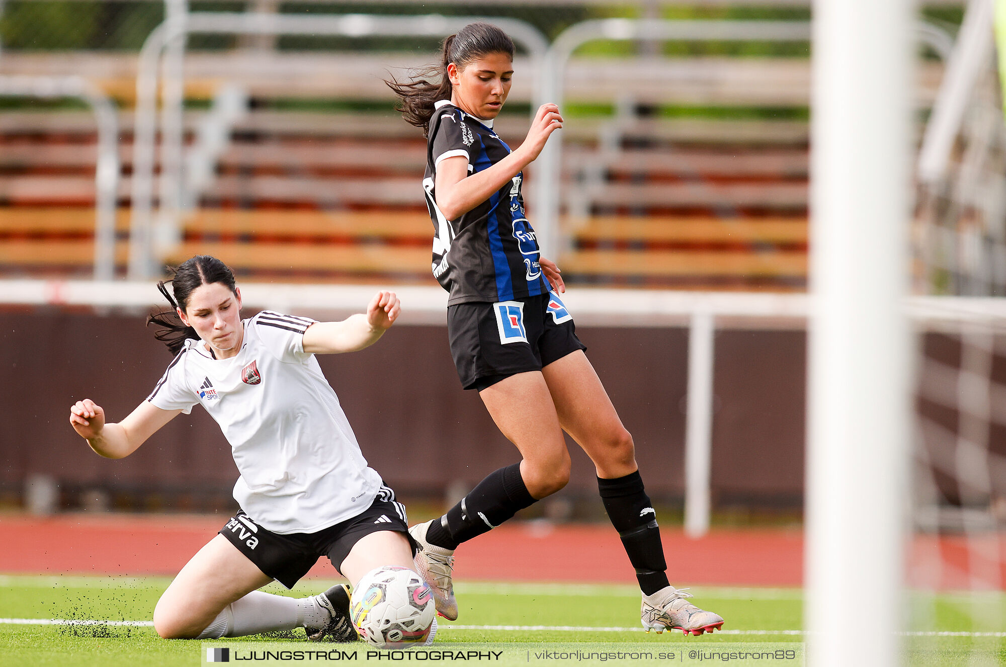 Skövde KIK-Ulvåkers IF 3-0,dam,Södermalms IP,Skövde,Sverige,Fotboll,,2024,340612