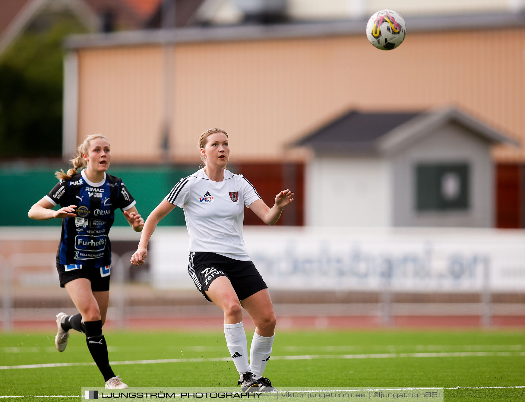 Skövde KIK-Ulvåkers IF 3-0,dam,Södermalms IP,Skövde,Sverige,Fotboll,,2024,340660