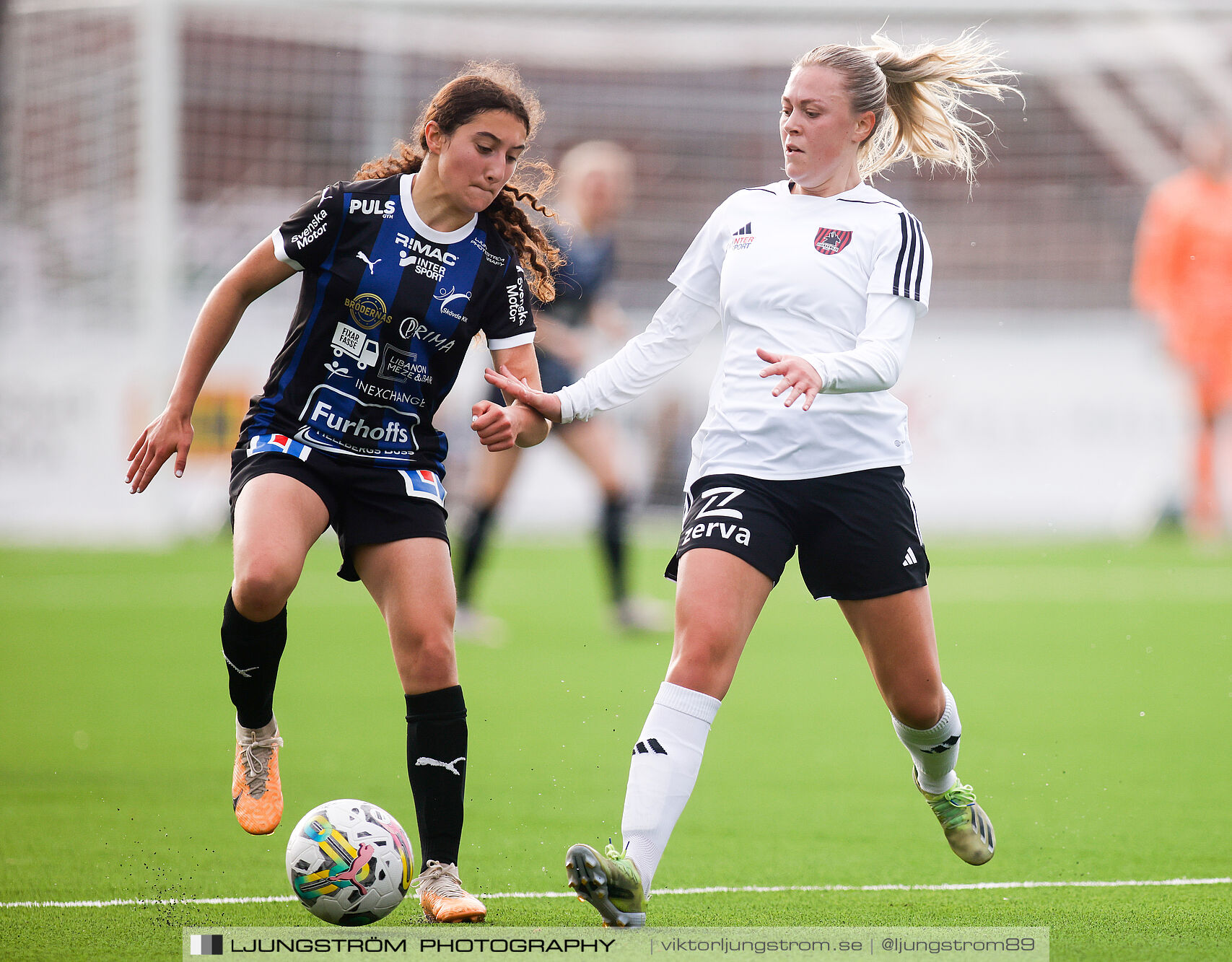 Skövde KIK-Ulvåkers IF 3-0,dam,Södermalms IP,Skövde,Sverige,Fotboll,,2024,340710