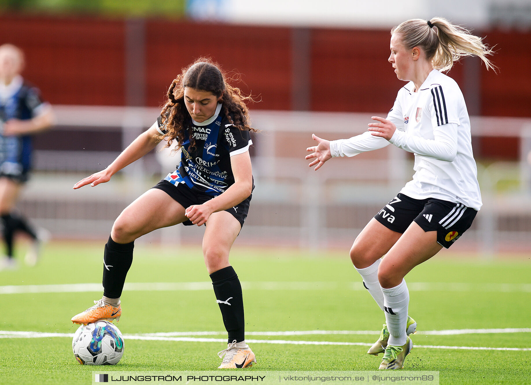 Skövde KIK-Ulvåkers IF 3-0,dam,Södermalms IP,Skövde,Sverige,Fotboll,,2024,340712