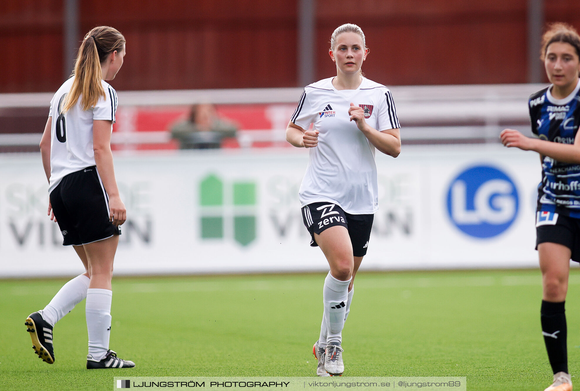 Skövde KIK-Ulvåkers IF 3-0,dam,Södermalms IP,Skövde,Sverige,Fotboll,,2024,340716