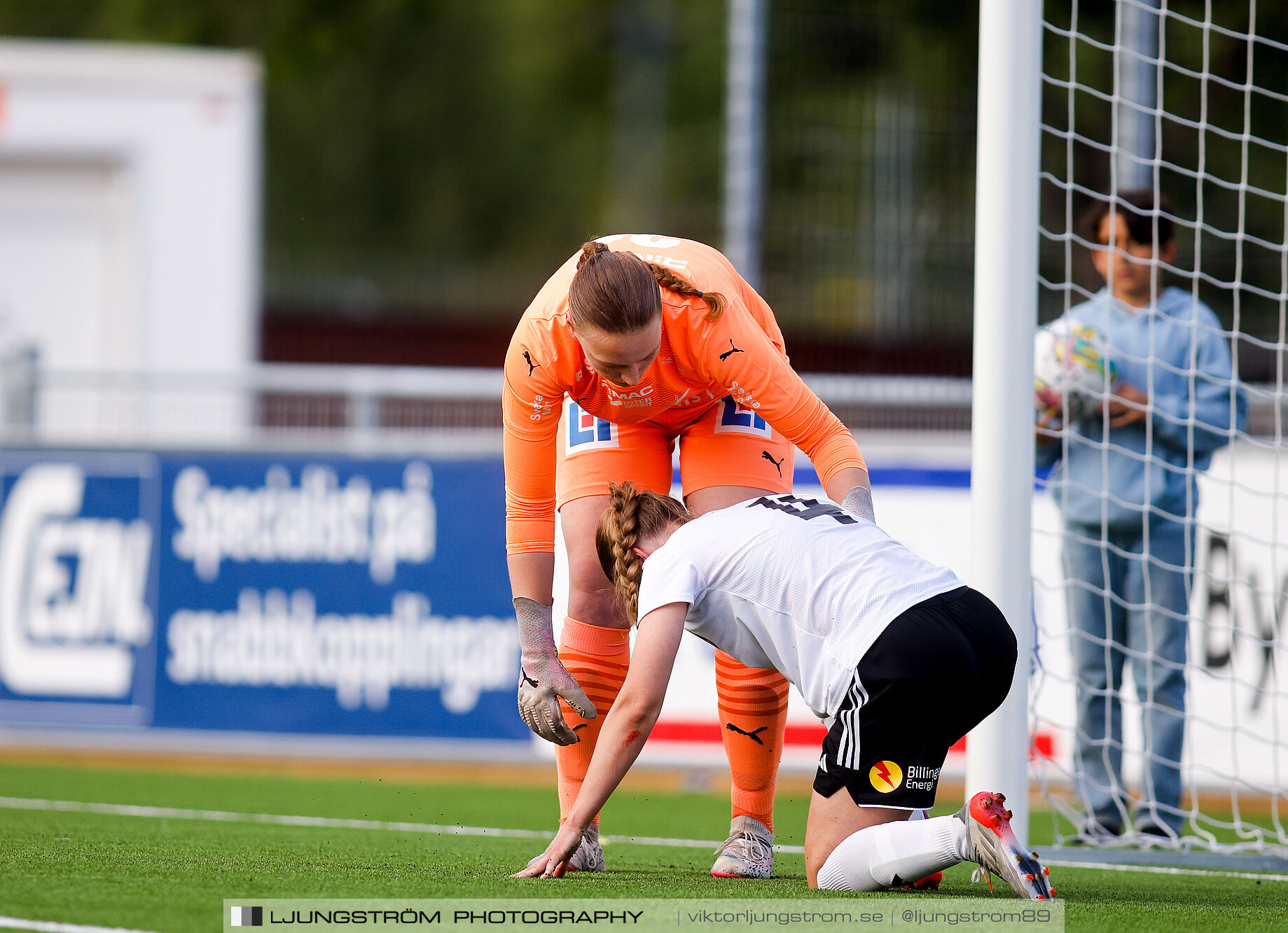 Skövde KIK-Ulvåkers IF 3-0,dam,Södermalms IP,Skövde,Sverige,Fotboll,,2024,340802