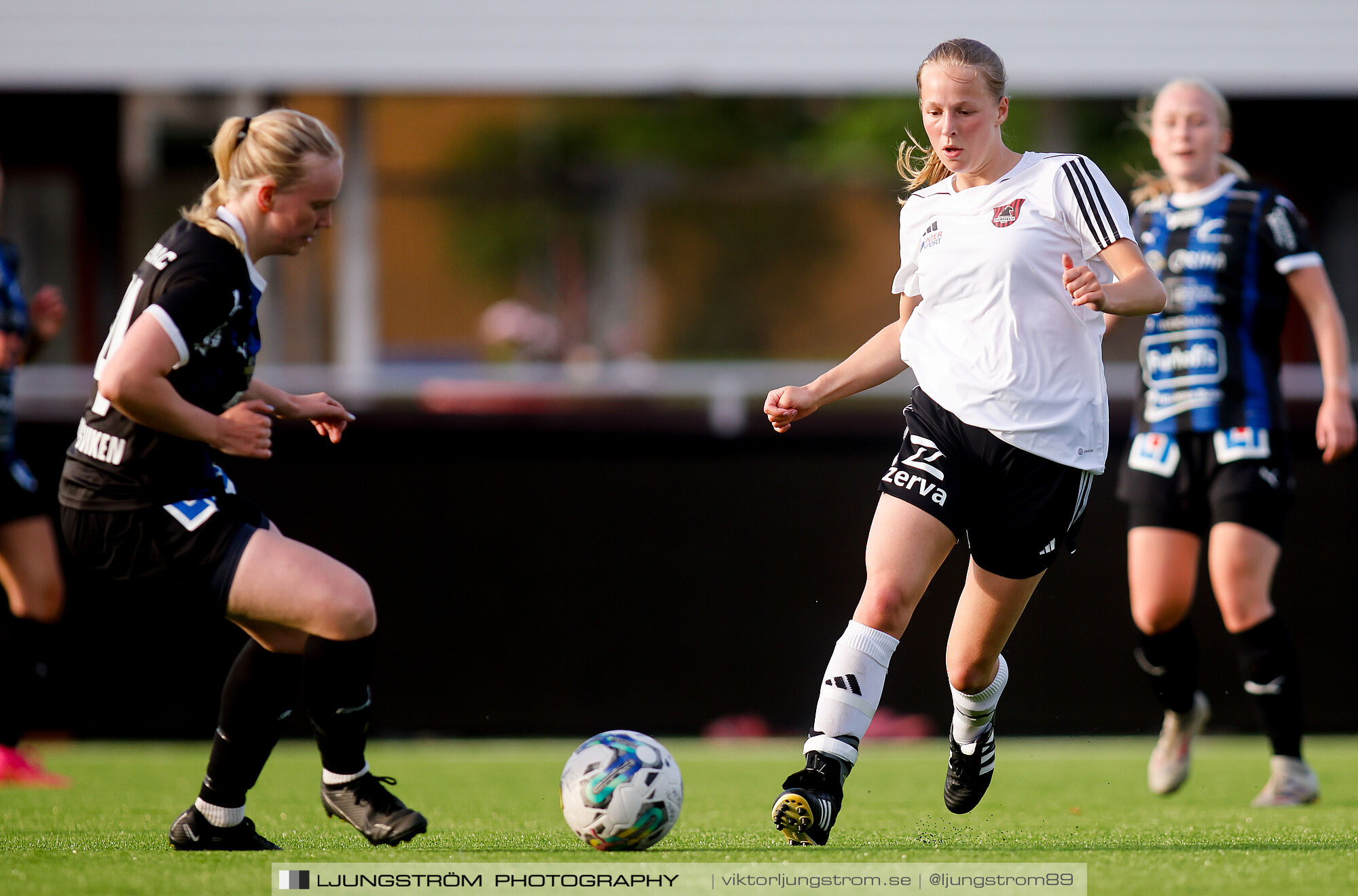 Skövde KIK-Ulvåkers IF 3-0,dam,Södermalms IP,Skövde,Sverige,Fotboll,,2024,340901