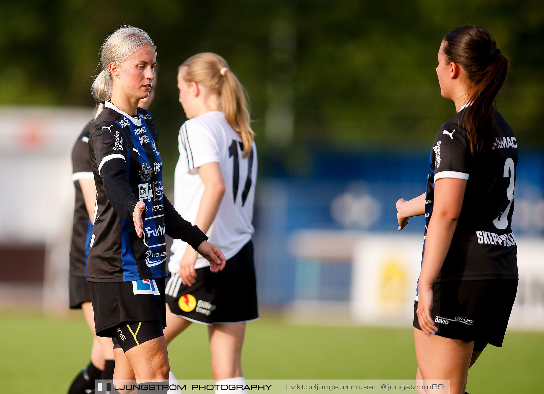 Skövde KIK-Ulvåkers IF 3-0,dam,Södermalms IP,Skövde,Sverige,Fotboll,,2024,340909