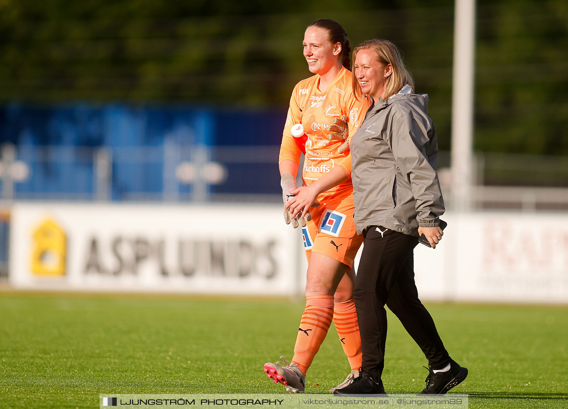 Skövde KIK-Ulvåkers IF 3-0,dam,Södermalms IP,Skövde,Sverige,Fotboll,,2024,340920