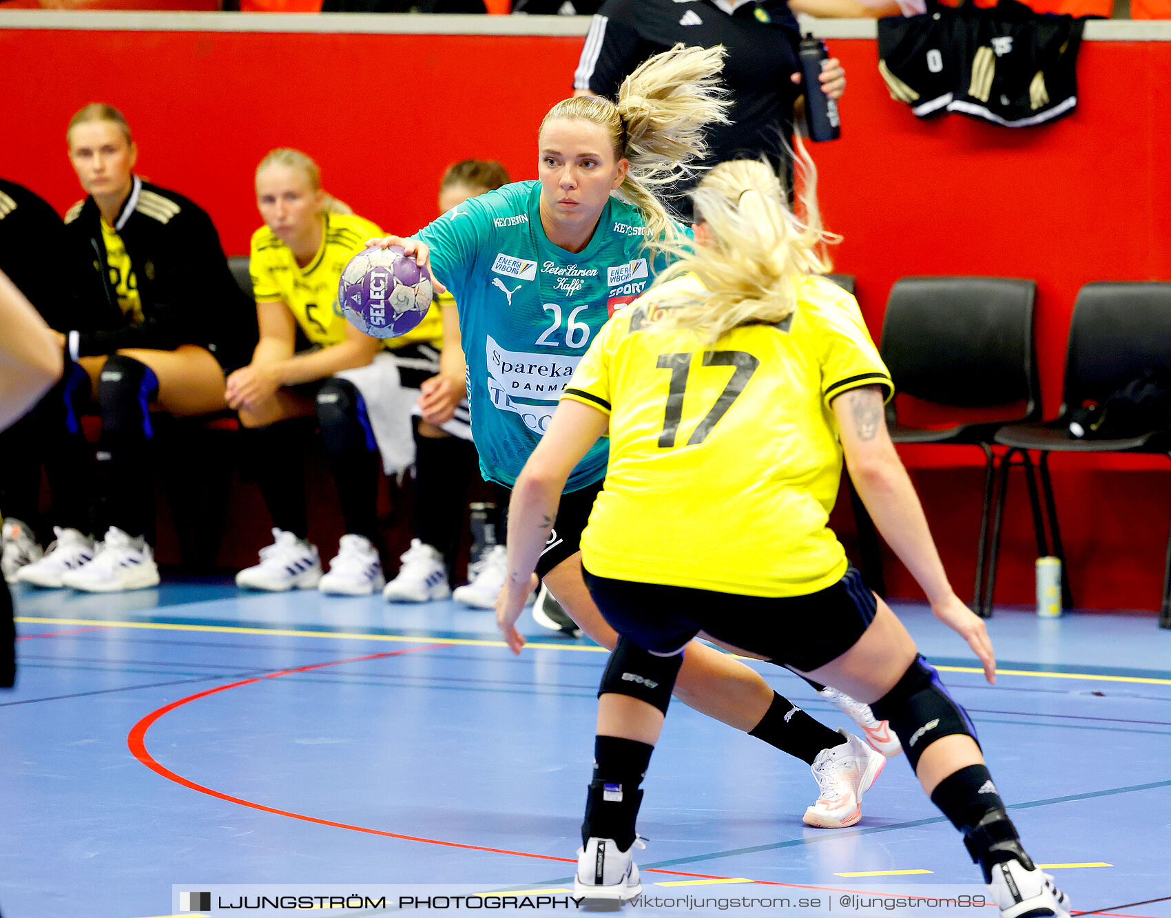 Annliz Cup Superelit Viborg HK-IK Sävehof 34-32,dam,Skövde Idrottshall,Skövde,Sverige,Fotboll,,2024,340987