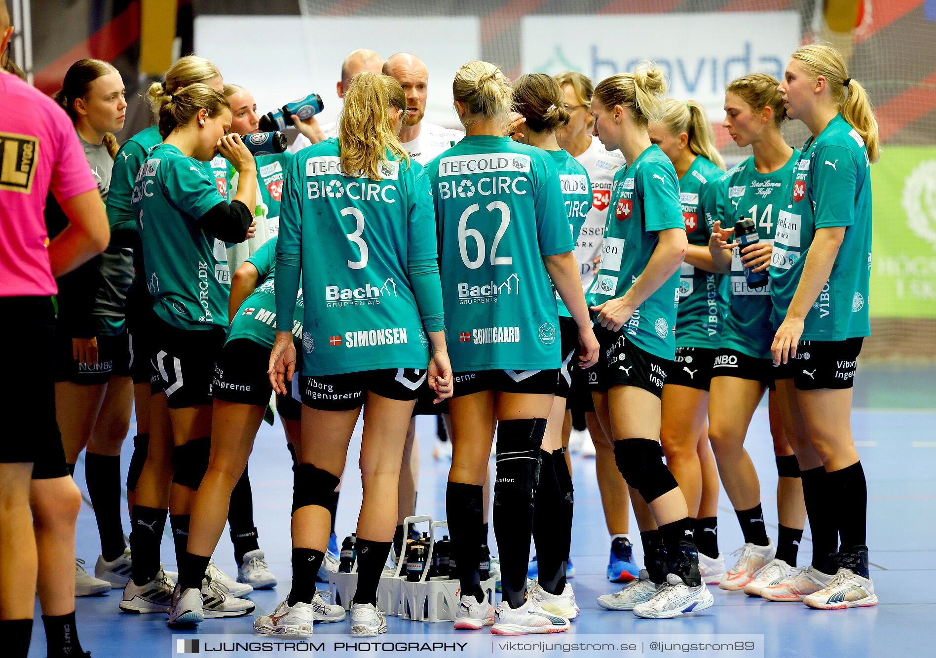 Annliz Cup Superelit Viborg HK-IK Sävehof 34-32,dam,Skövde Idrottshall,Skövde,Sverige,Fotboll,,2024,341108