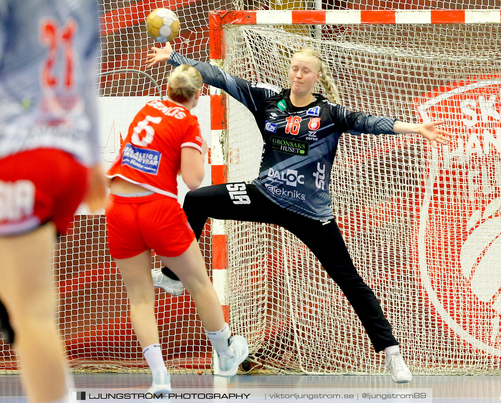 Annliz Cup Superelit Haukar Handbolti-Skövde HF 23-22,dam,Skövde Idrottshall,Skövde,Sverige,Handboll,,2024,342010