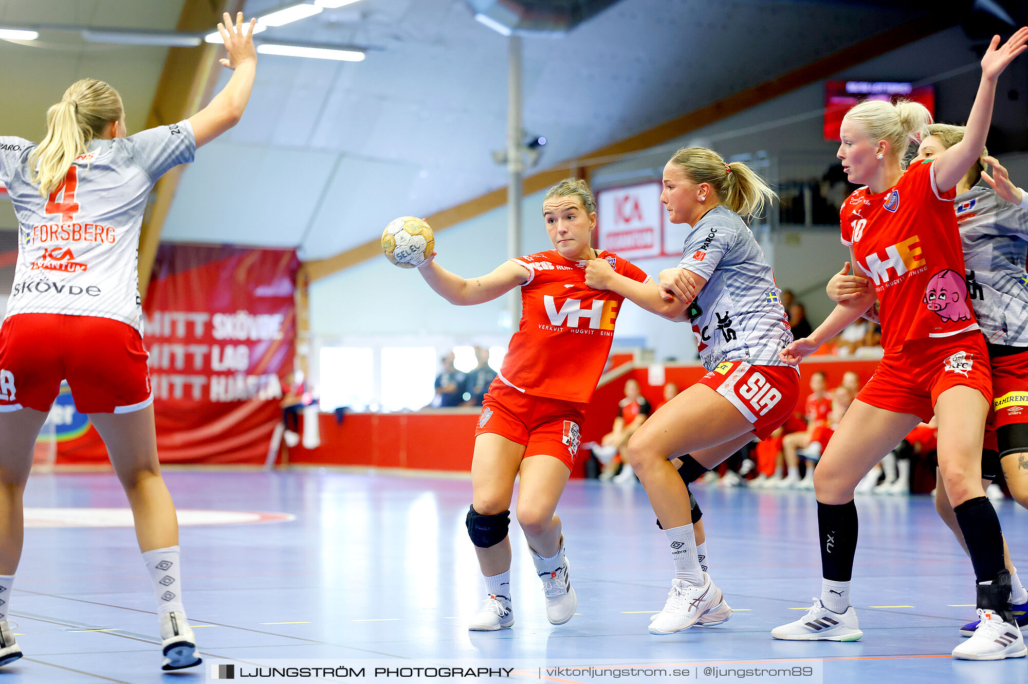 Annliz Cup Superelit Haukar Handbolti-Skövde HF 23-22,dam,Skövde Idrottshall,Skövde,Sverige,Handboll,,2024,342118