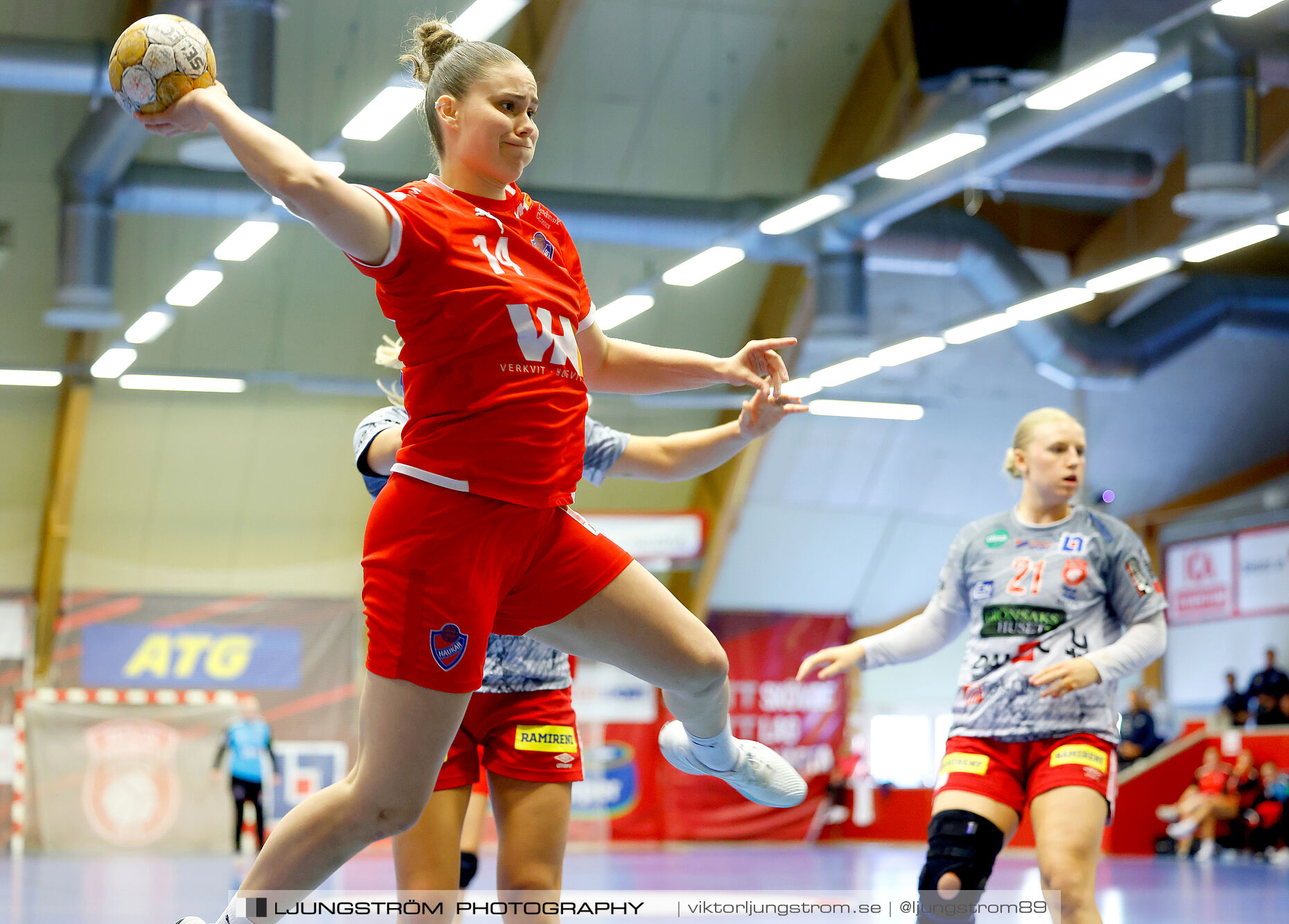 Annliz Cup Superelit Haukar Handbolti-Skövde HF 23-22,dam,Skövde Idrottshall,Skövde,Sverige,Handboll,,2024,342161