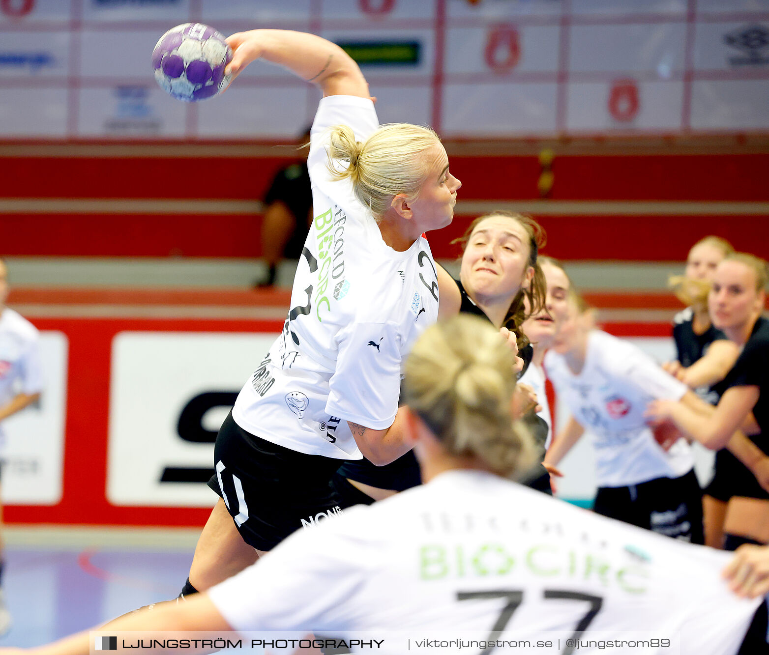 Annliz Cup FINAL Viborg HK-København Håndbold 31-33,dam,Skövde Idrottshall,Skövde,Sverige,Handboll,,2024,342508