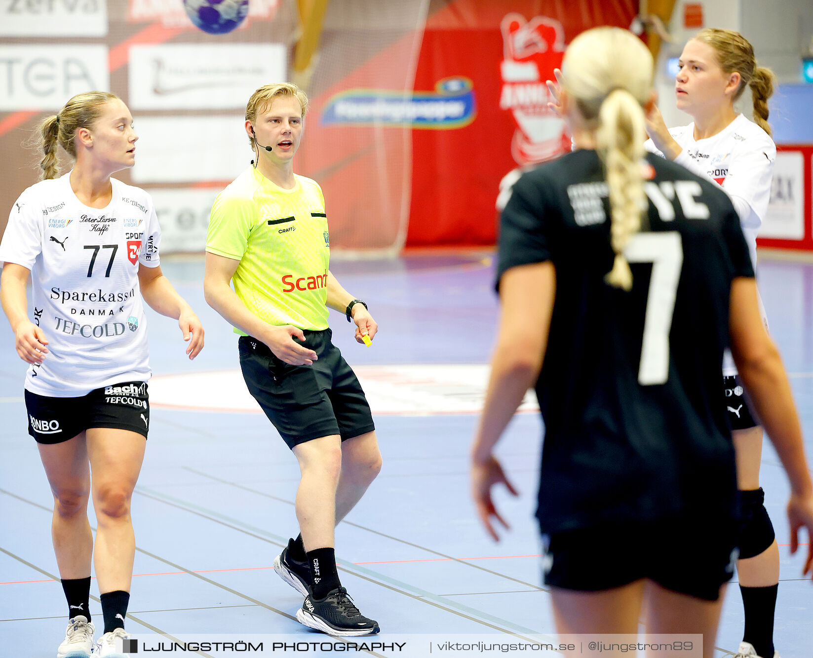 Annliz Cup FINAL Viborg HK-København Håndbold 31-33,dam,Skövde Idrottshall,Skövde,Sverige,Handboll,,2024,342541