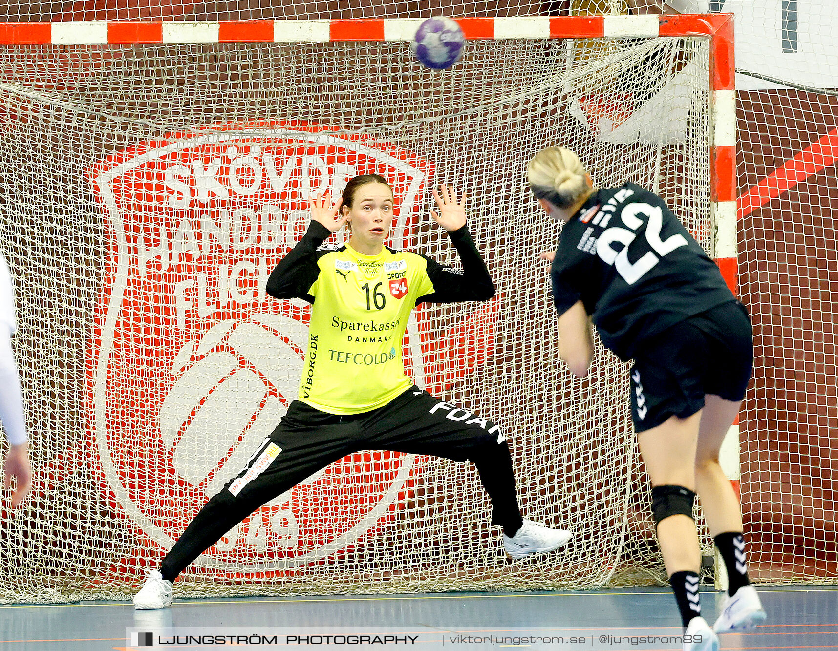 Annliz Cup FINAL Viborg HK-København Håndbold 31-33,dam,Skövde Idrottshall,Skövde,Sverige,Handboll,,2024,342548