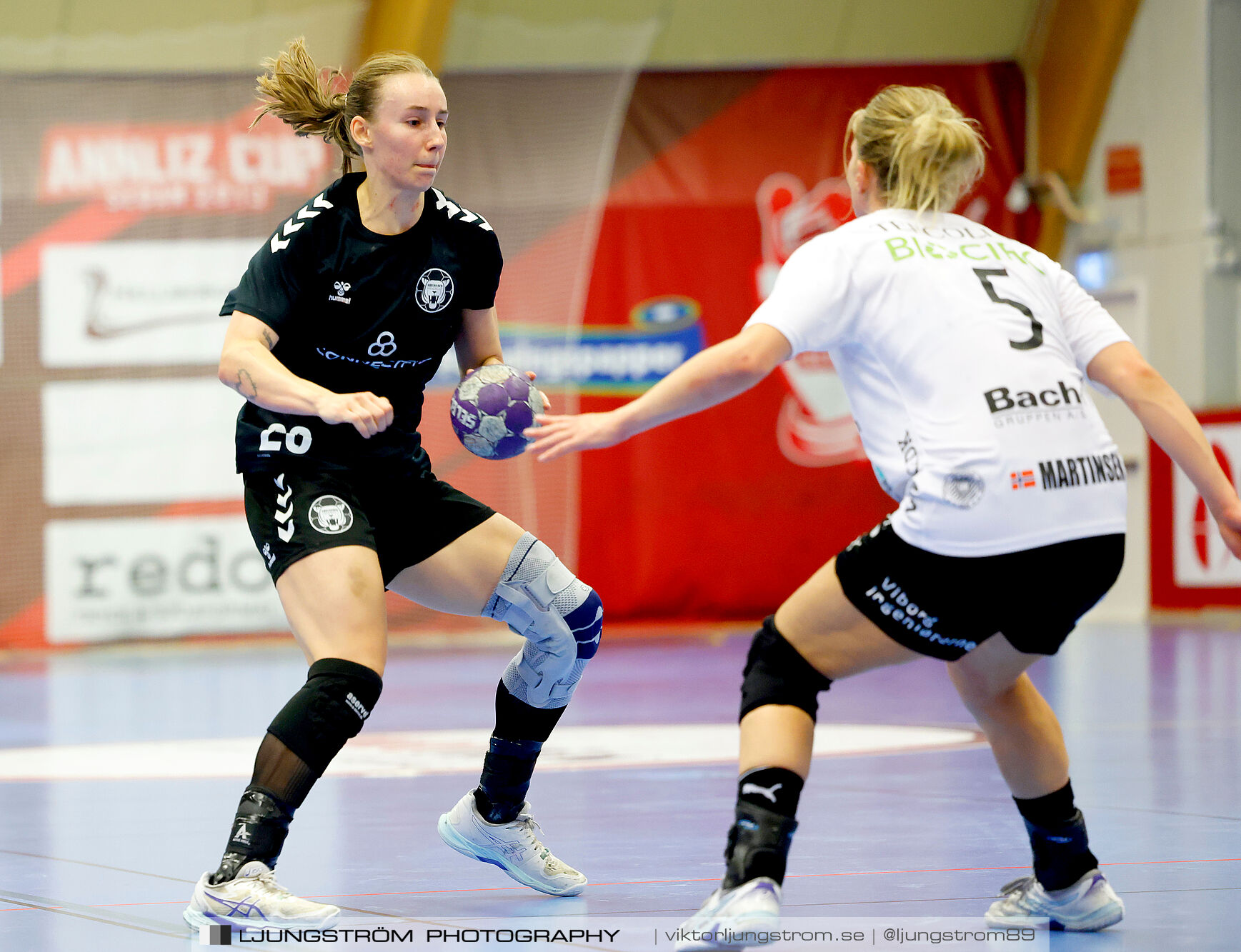 Annliz Cup FINAL Viborg HK-København Håndbold 31-33,dam,Skövde Idrottshall,Skövde,Sverige,Handboll,,2024,342575