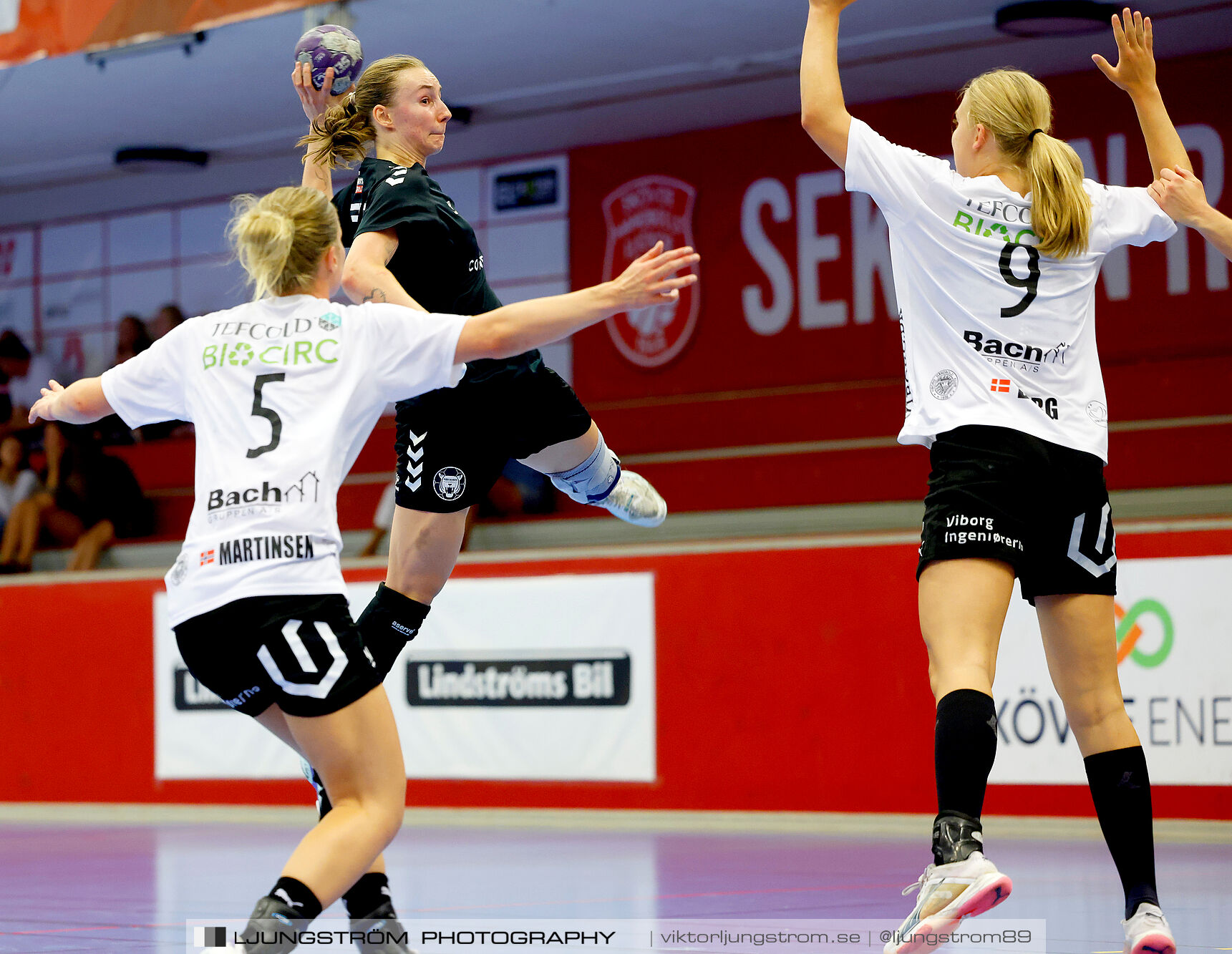 Annliz Cup FINAL Viborg HK-København Håndbold 31-33,dam,Skövde Idrottshall,Skövde,Sverige,Handboll,,2024,342577