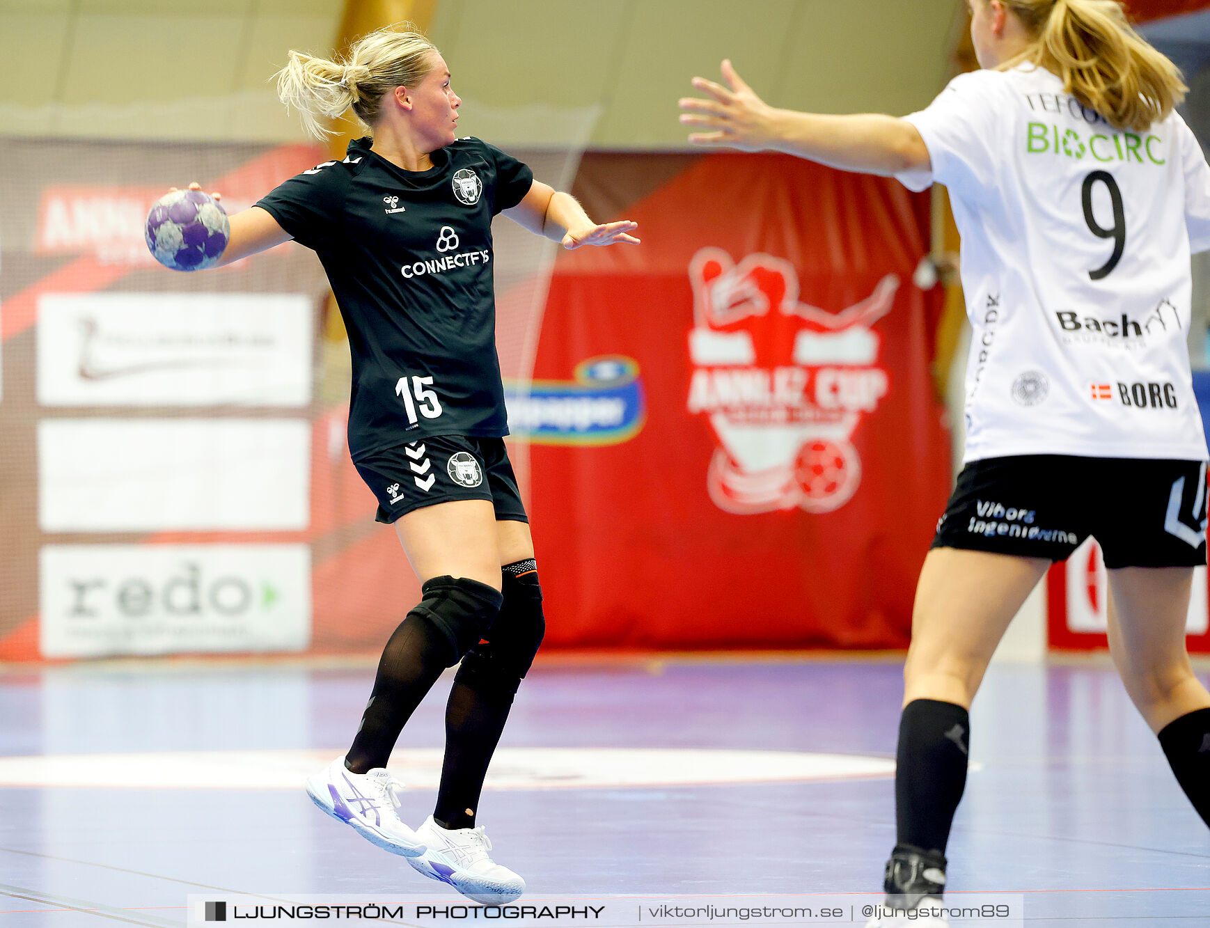 Annliz Cup FINAL Viborg HK-København Håndbold 31-33,dam,Skövde Idrottshall,Skövde,Sverige,Handboll,,2024,342592