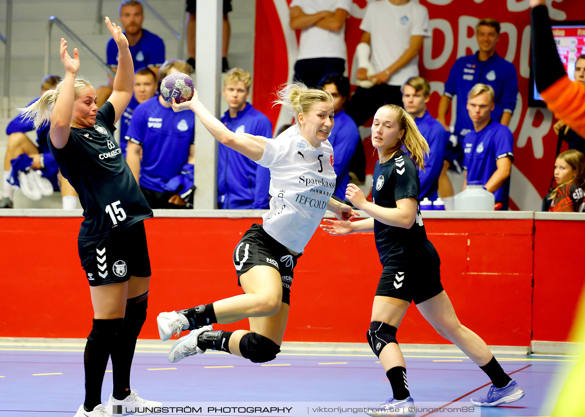 Annliz Cup FINAL Viborg HK-København Håndbold 31-33,dam,Skövde Idrottshall,Skövde,Sverige,Handboll,,2024,342617