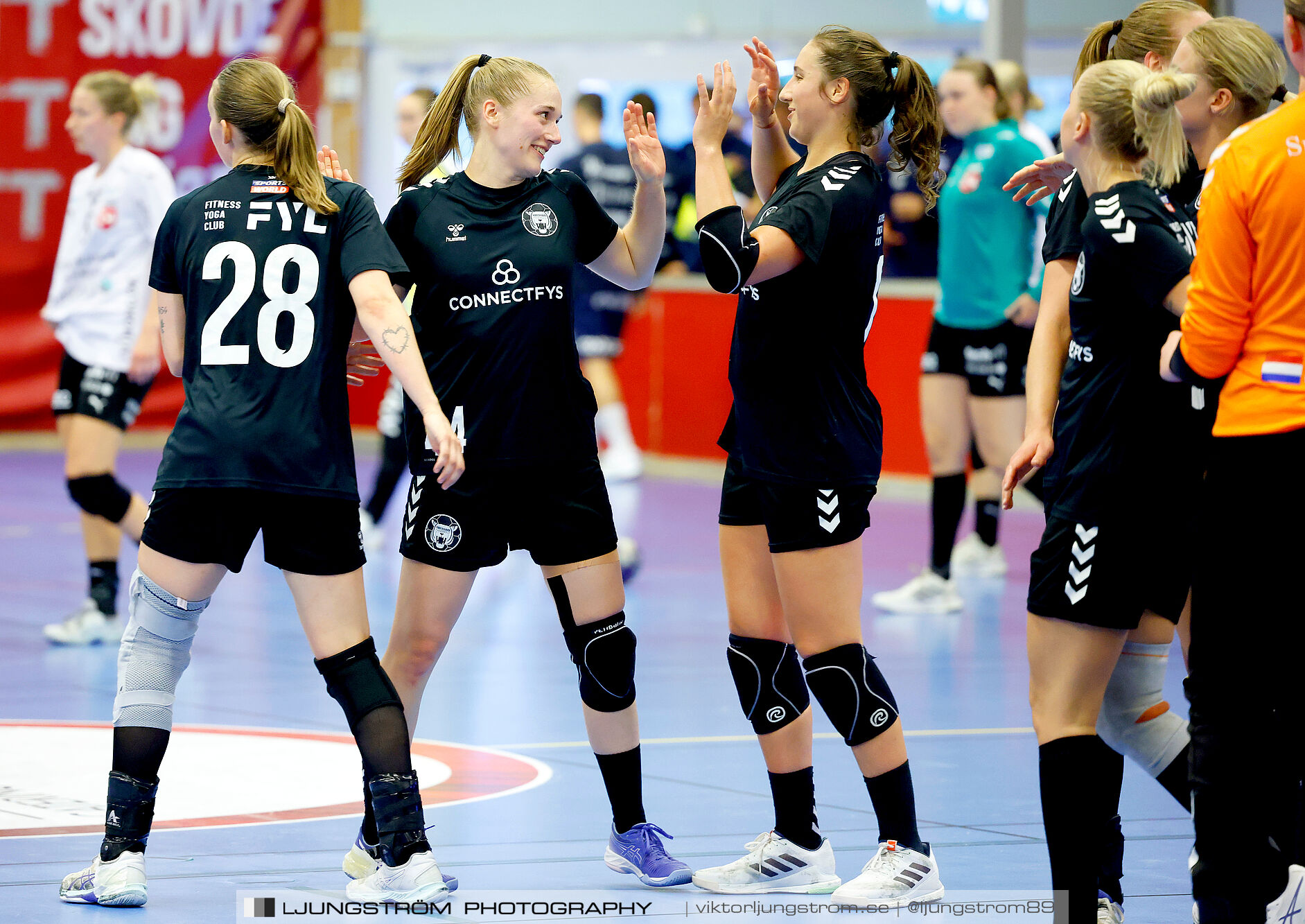 Annliz Cup FINAL Viborg HK-København Håndbold 31-33,dam,Skövde Idrottshall,Skövde,Sverige,Handboll,,2024,342626