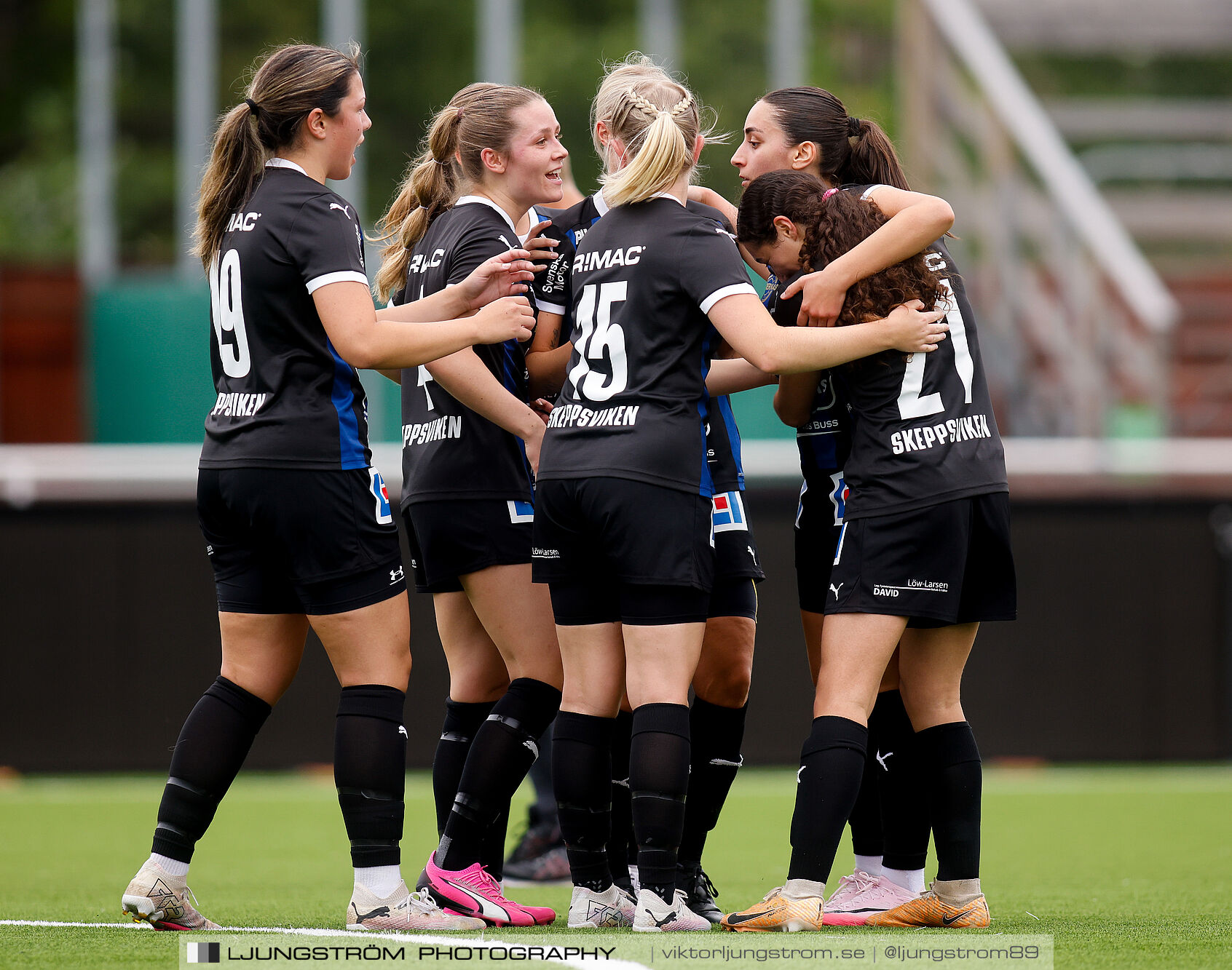 Skövde KIK-Götene FK 2-0,dam,Södermalms IP,Skövde,Sverige,Fotboll,,2024,342721