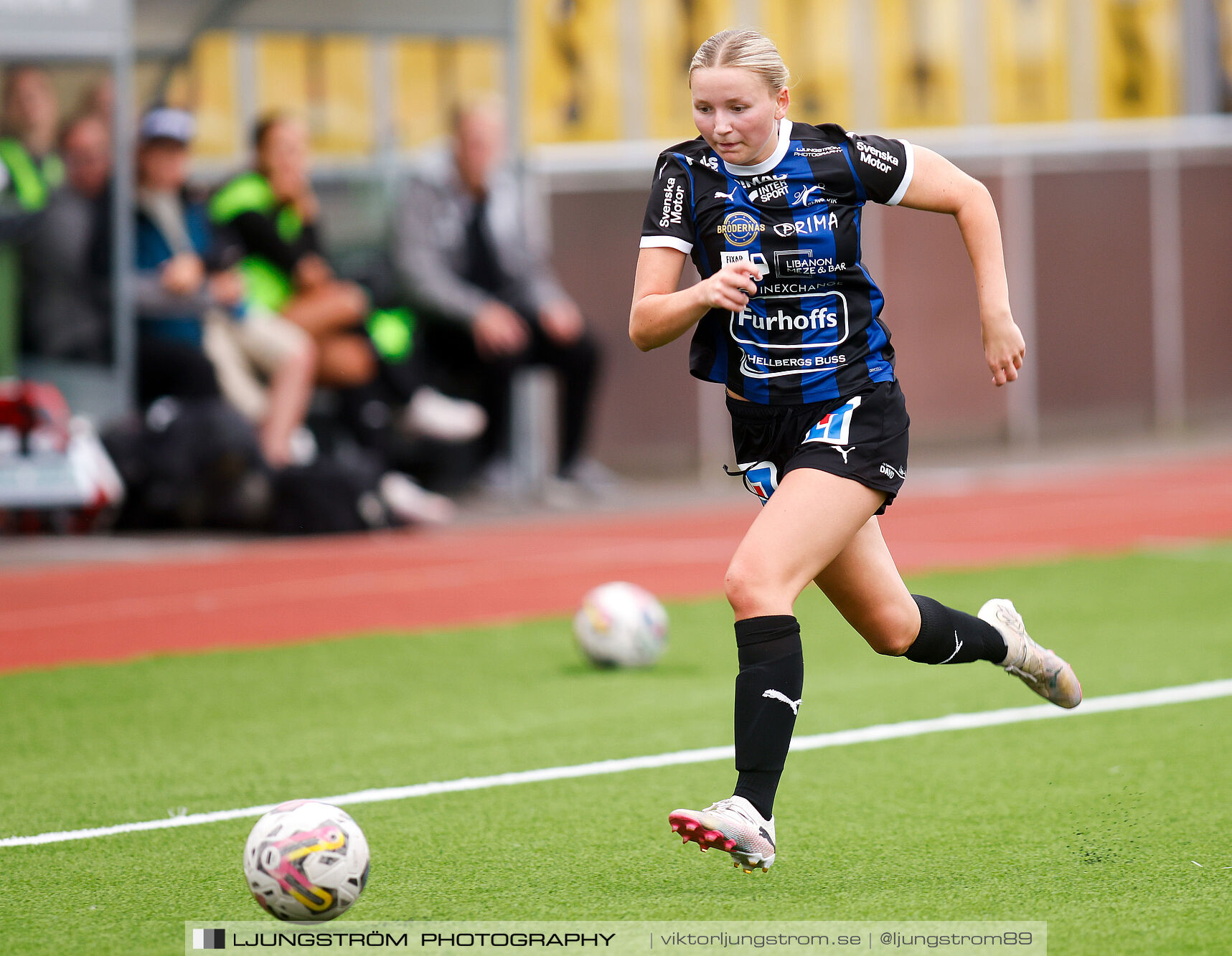 Skövde KIK-Götene FK 2-0,dam,Södermalms IP,Skövde,Sverige,Fotboll,,2024,342746