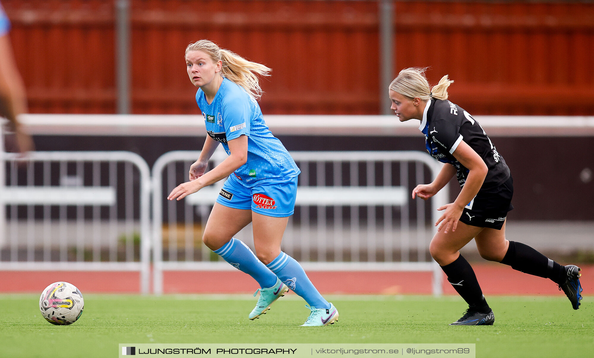 Skövde KIK-Götene FK 2-0,dam,Södermalms IP,Skövde,Sverige,Fotboll,,2024,342752