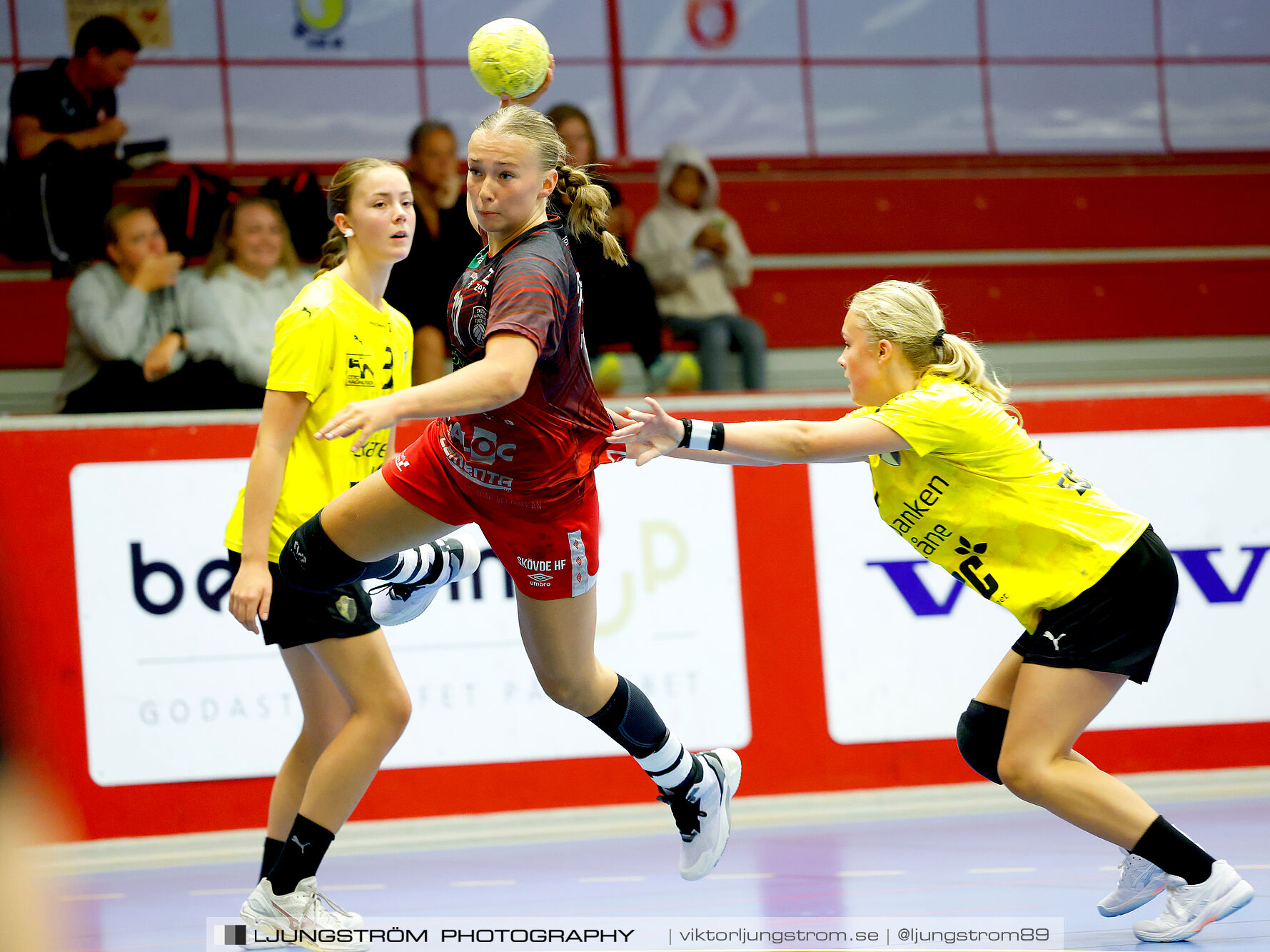 Annliz Cup F16 FINAL Eslövs IK-Skövde HF 23-22,dam,Skövde Idrottshall,Skövde,Sverige,Handboll,,2024,342901