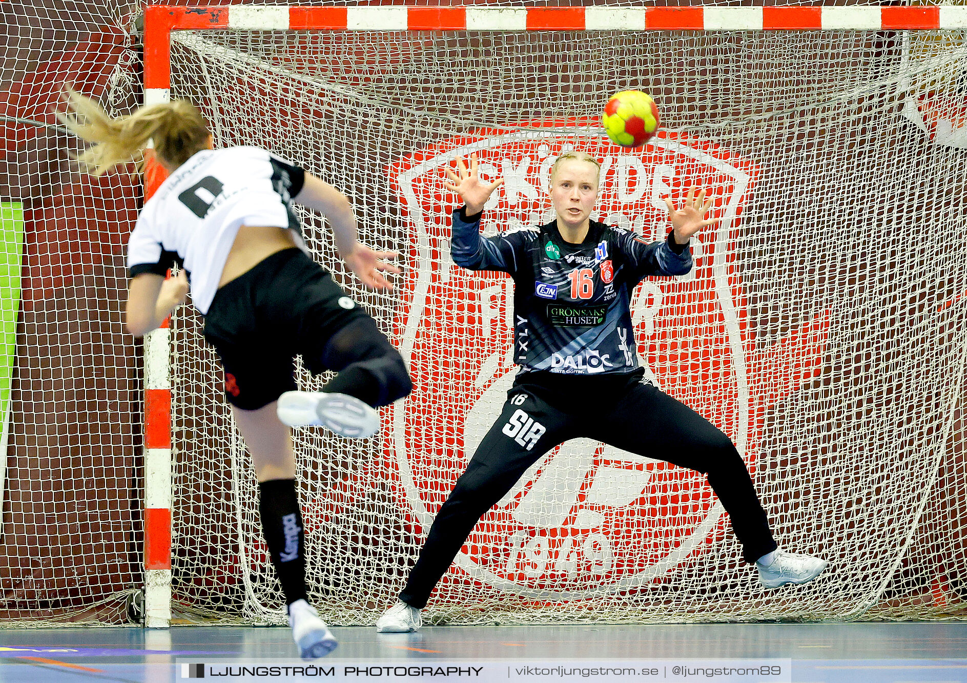 ATG Svenska Cupen Skövde HF-VästeråsIrsta HF 27-28,dam,Skövde Idrottshall,Skövde,Sverige,Handboll,,2024,342964