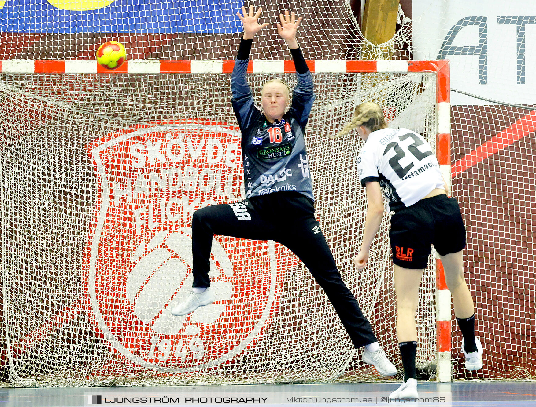 ATG Svenska Cupen Skövde HF-VästeråsIrsta HF 27-28,dam,Skövde Idrottshall,Skövde,Sverige,Handboll,,2024,342977