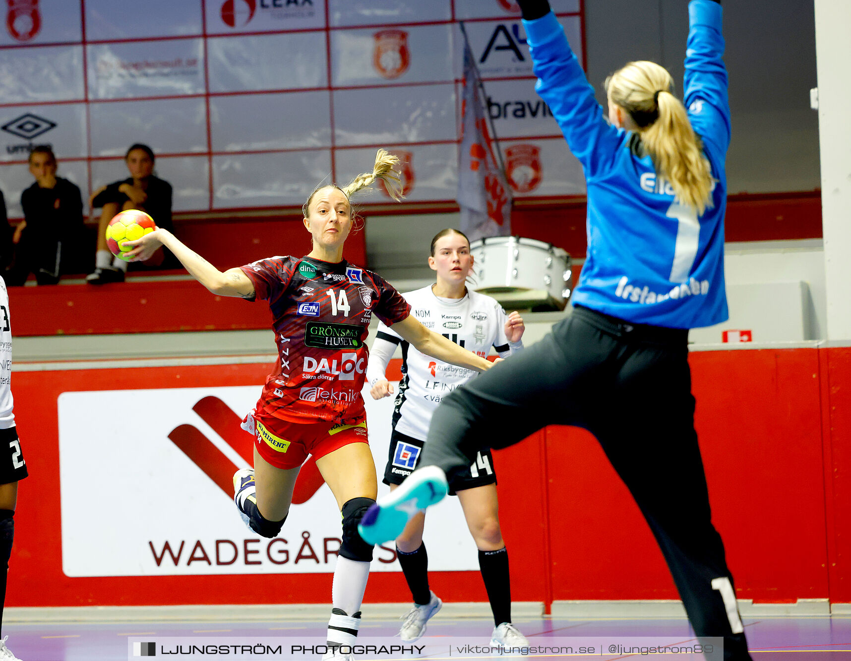 ATG Svenska Cupen Skövde HF-VästeråsIrsta HF 27-28,dam,Skövde Idrottshall,Skövde,Sverige,Handboll,,2024,342995