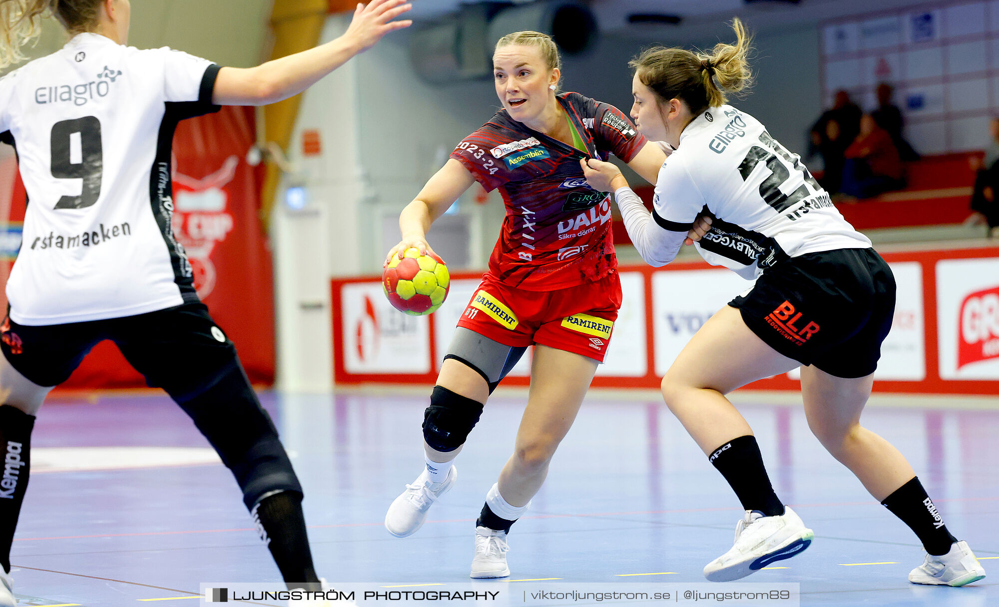 ATG Svenska Cupen Skövde HF-VästeråsIrsta HF 27-28,dam,Skövde Idrottshall,Skövde,Sverige,Handboll,,2024,342999