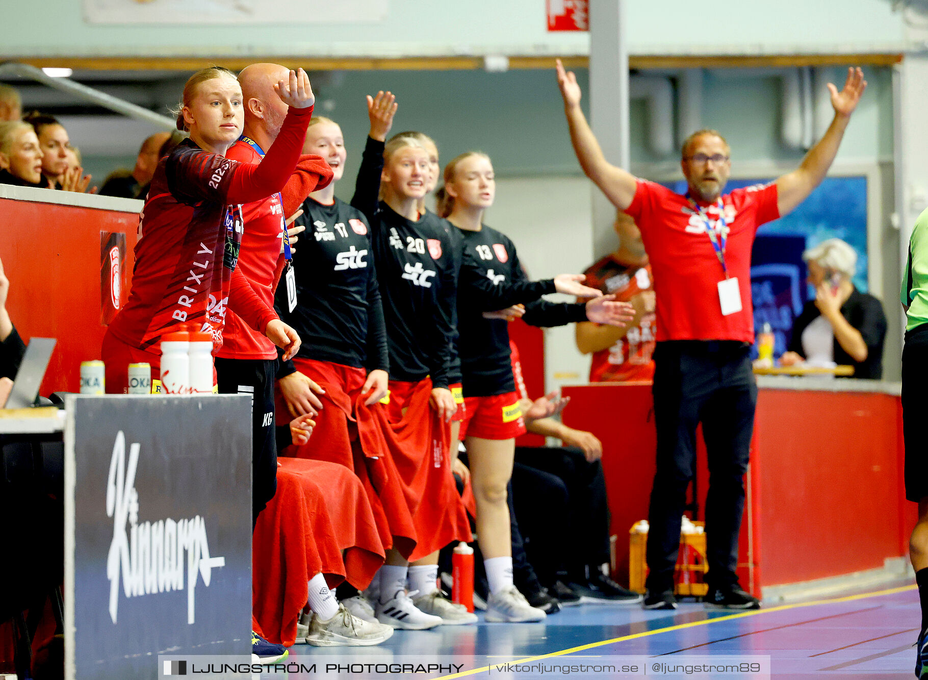 ATG Svenska Cupen Skövde HF-VästeråsIrsta HF 27-28,dam,Skövde Idrottshall,Skövde,Sverige,Handboll,,2024,343019