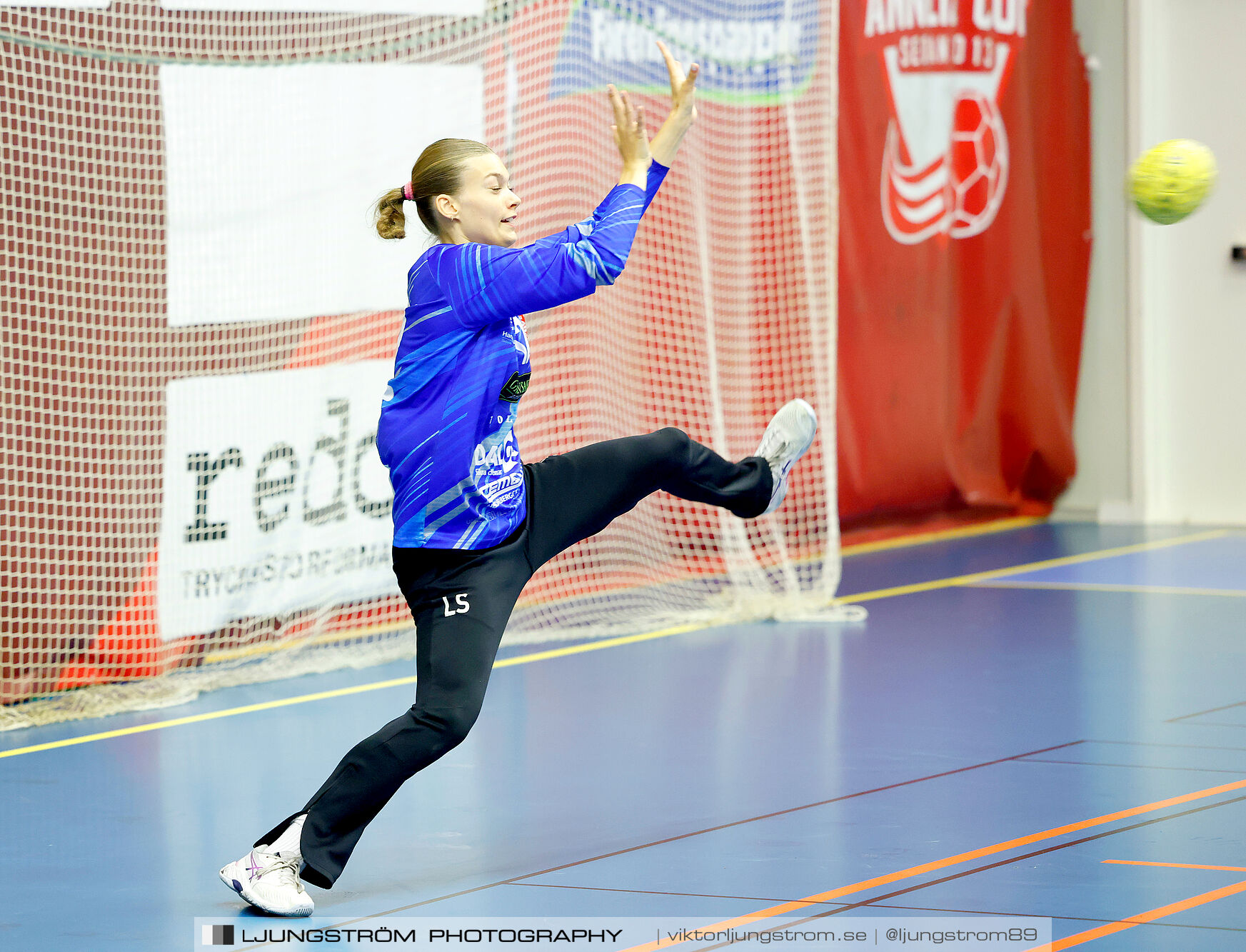 Annliz Cup F16 FINAL Eslövs IK-Skövde HF 23-22,dam,Skövde Idrottshall,Skövde,Sverige,Handboll,,2024,343141