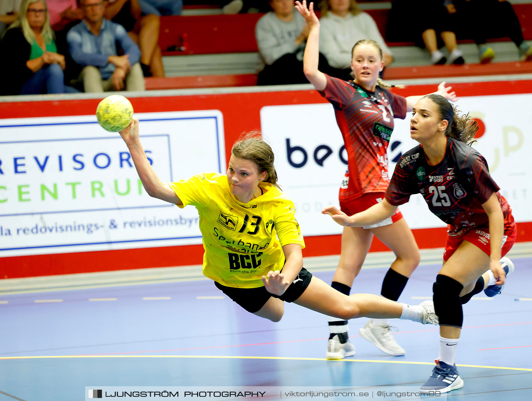 Annliz Cup F16 FINAL Eslövs IK-Skövde HF 23-22,dam,Skövde Idrottshall,Skövde,Sverige,Handboll,,2024,343191