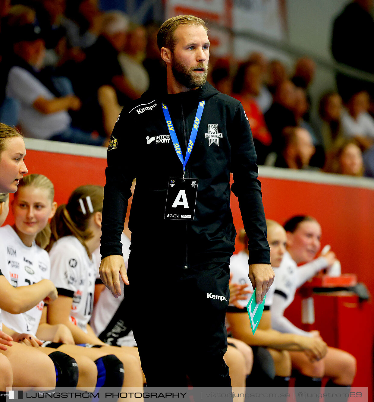 ATG Svenska Cupen Skövde HF-VästeråsIrsta HF 27-28,dam,Skövde Idrottshall,Skövde,Sverige,Handboll,,2024,343253