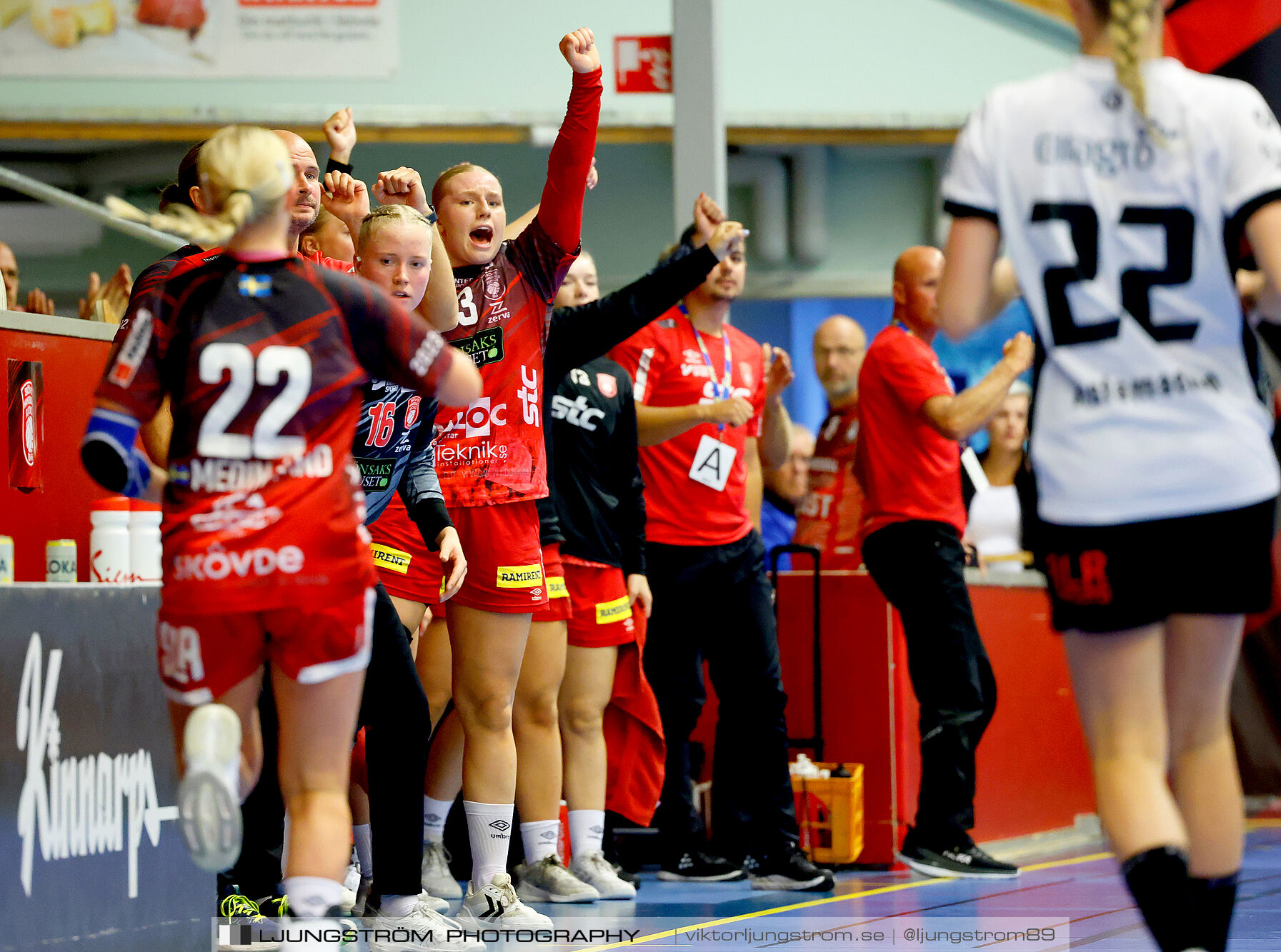 ATG Svenska Cupen Skövde HF-VästeråsIrsta HF 27-28,dam,Skövde Idrottshall,Skövde,Sverige,Handboll,,2024,343260