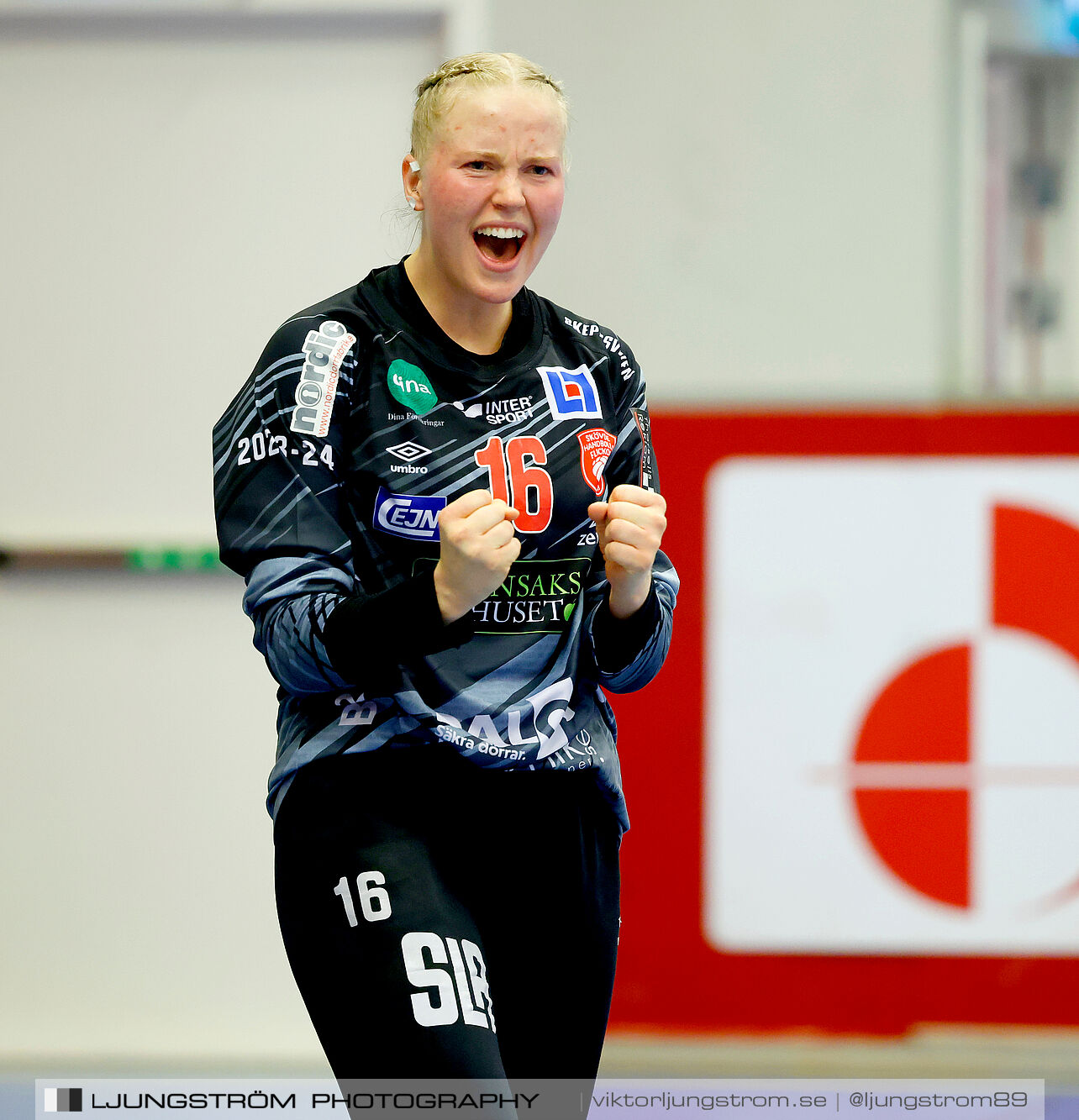 ATG Svenska Cupen Skövde HF-VästeråsIrsta HF 27-28,dam,Skövde Idrottshall,Skövde,Sverige,Handboll,,2024,343515