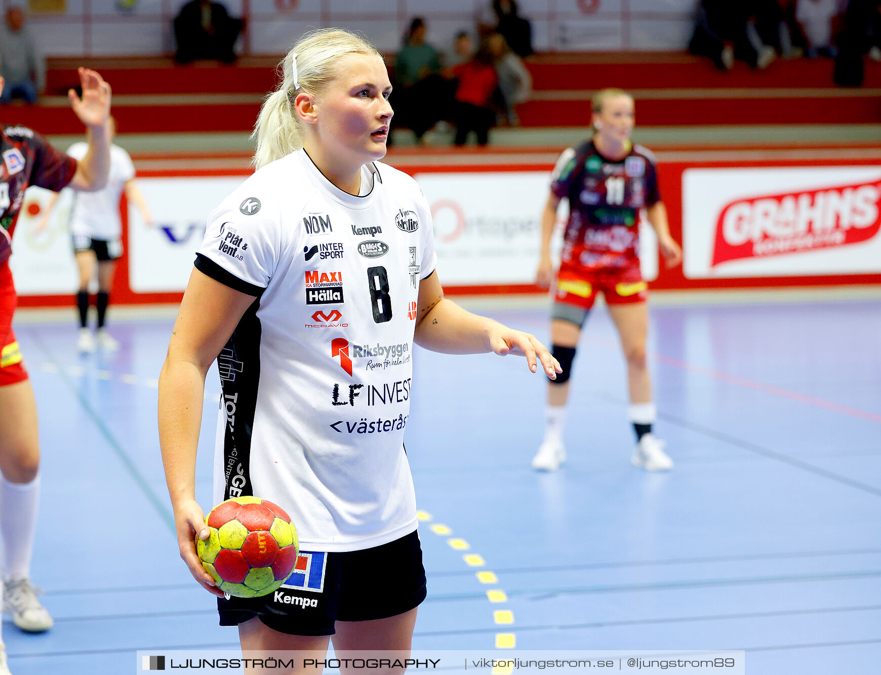 ATG Svenska Cupen Skövde HF-VästeråsIrsta HF 27-28,dam,Skövde Idrottshall,Skövde,Sverige,Handboll,,2024,343530