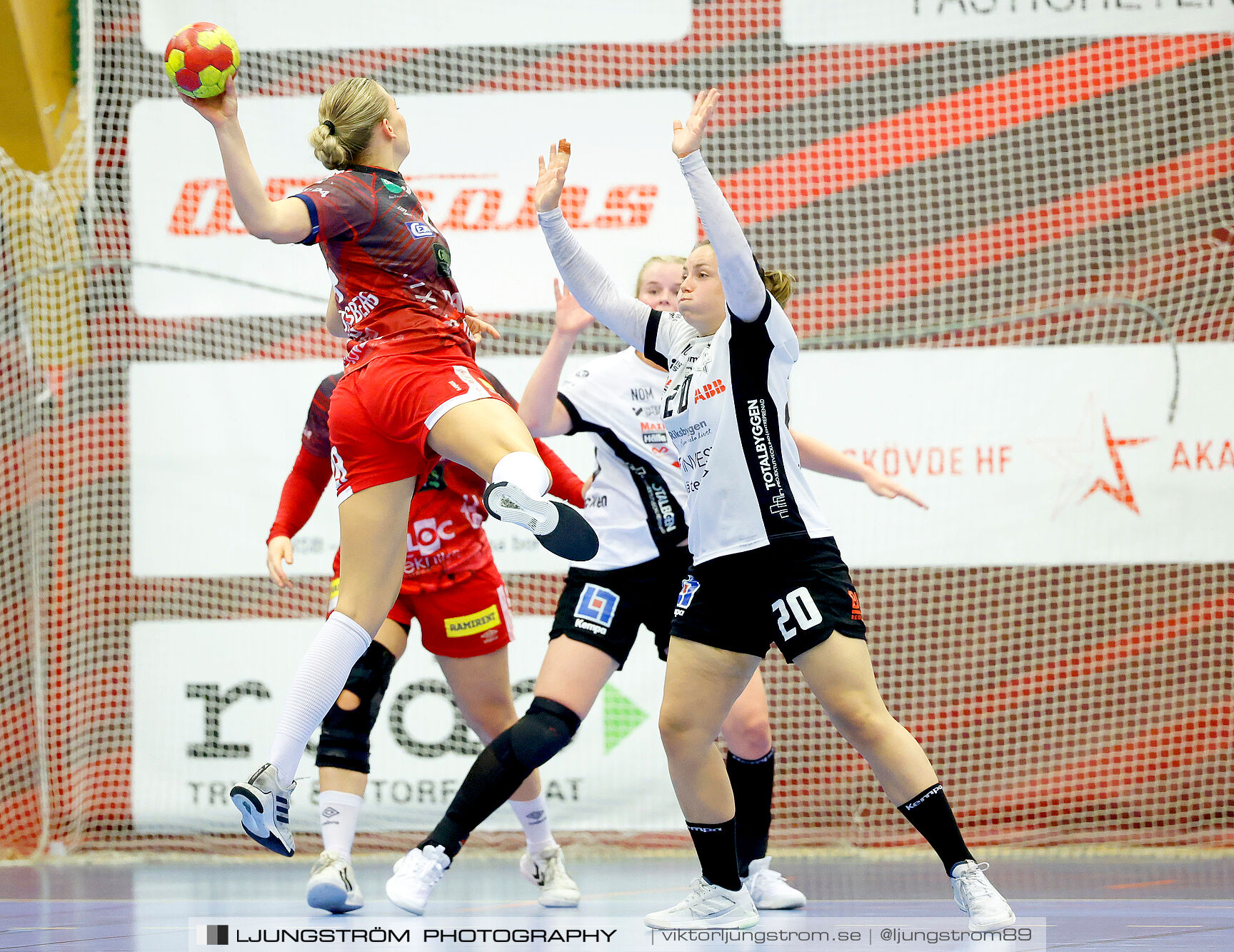 ATG Svenska Cupen Skövde HF-VästeråsIrsta HF 27-28,dam,Skövde Idrottshall,Skövde,Sverige,Handboll,,2024,343542