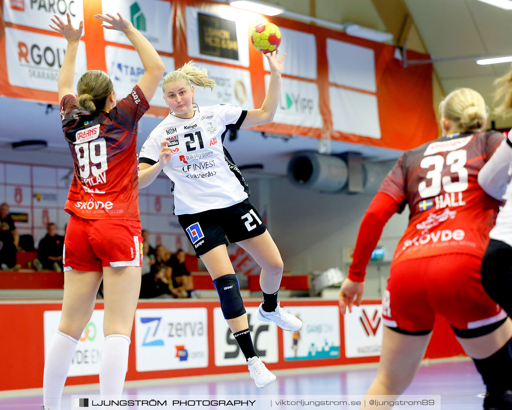 ATG Svenska Cupen Skövde HF-VästeråsIrsta HF 27-28,dam,Skövde Idrottshall,Skövde,Sverige,Handboll,,2024,343550