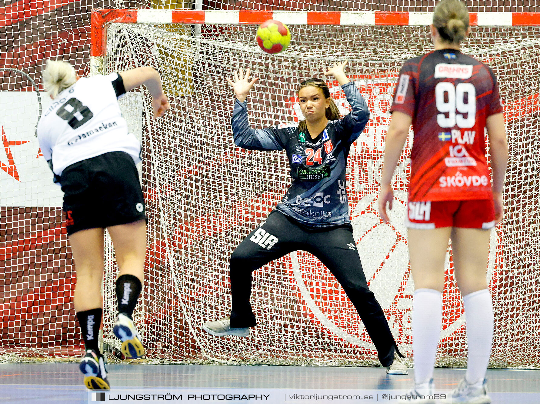 ATG Svenska Cupen Skövde HF-VästeråsIrsta HF 27-28,dam,Skövde Idrottshall,Skövde,Sverige,Handboll,,2024,343565