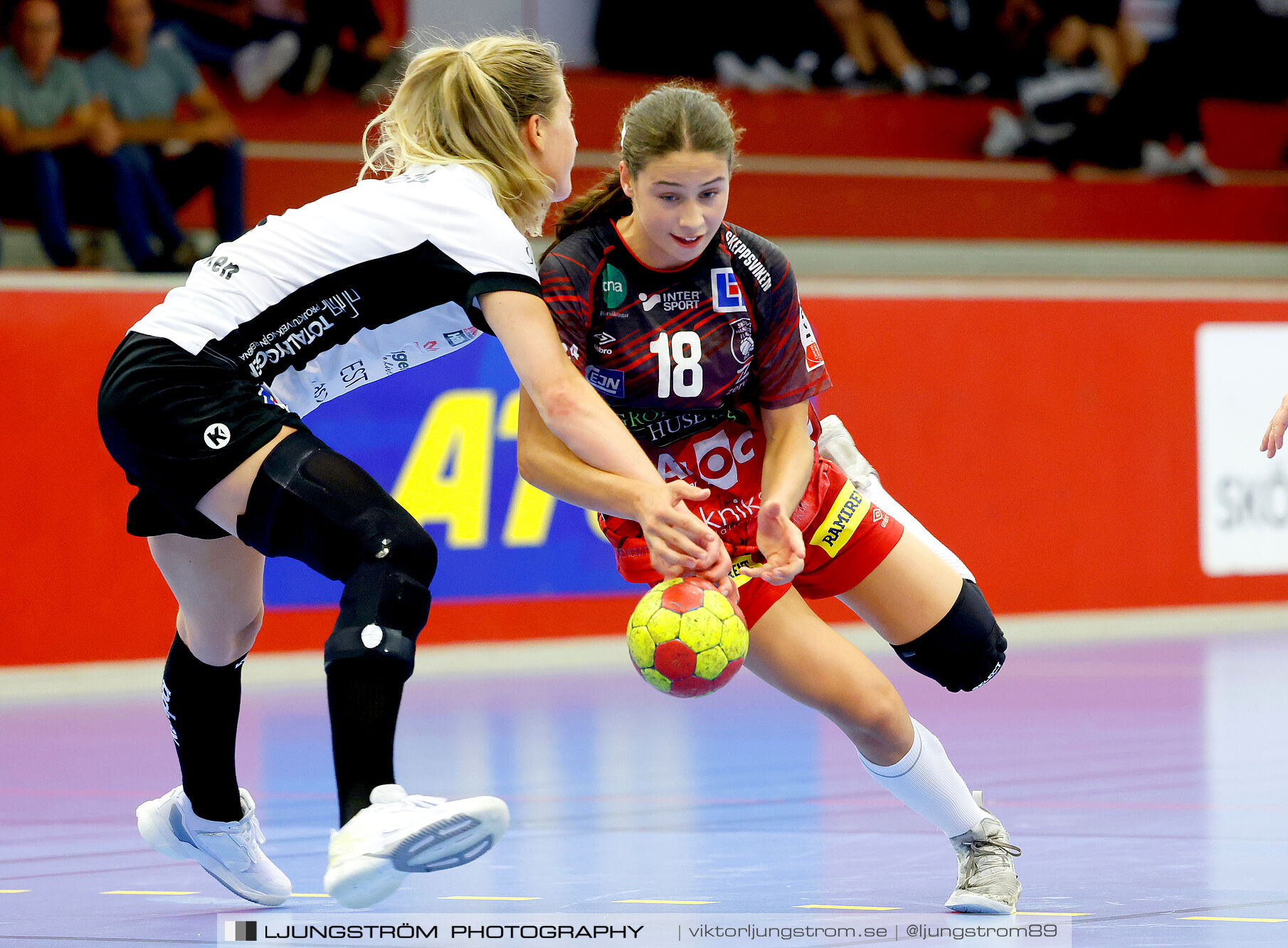 ATG Svenska Cupen Skövde HF-VästeråsIrsta HF 27-28,dam,Skövde Idrottshall,Skövde,Sverige,Handboll,,2024,343599