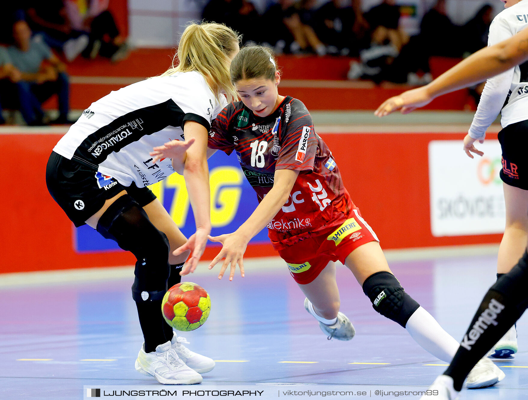 ATG Svenska Cupen Skövde HF-VästeråsIrsta HF 27-28,dam,Skövde Idrottshall,Skövde,Sverige,Handboll,,2024,343601