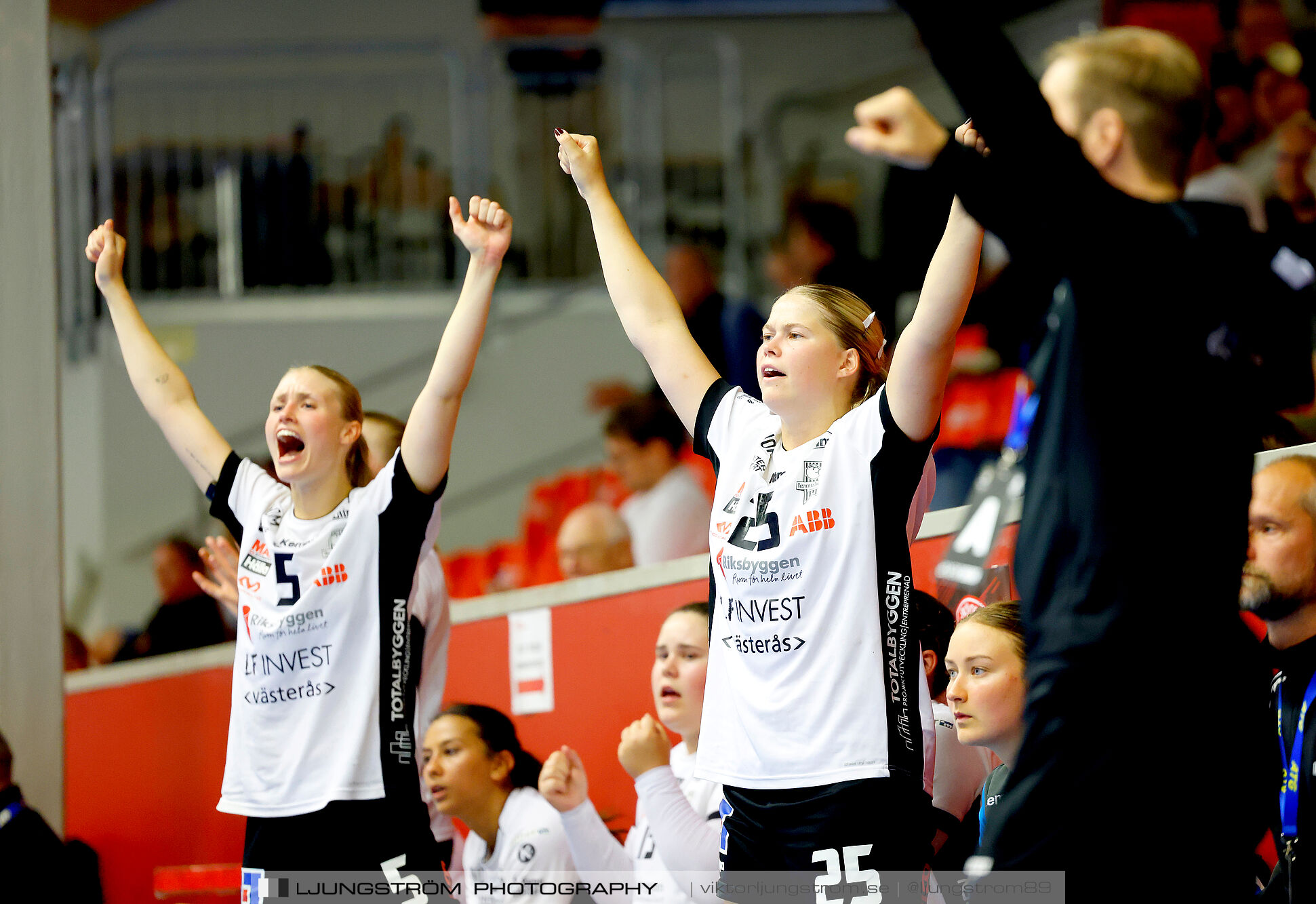 ATG Svenska Cupen Skövde HF-VästeråsIrsta HF 27-28,dam,Skövde Idrottshall,Skövde,Sverige,Handboll,,2024,343632