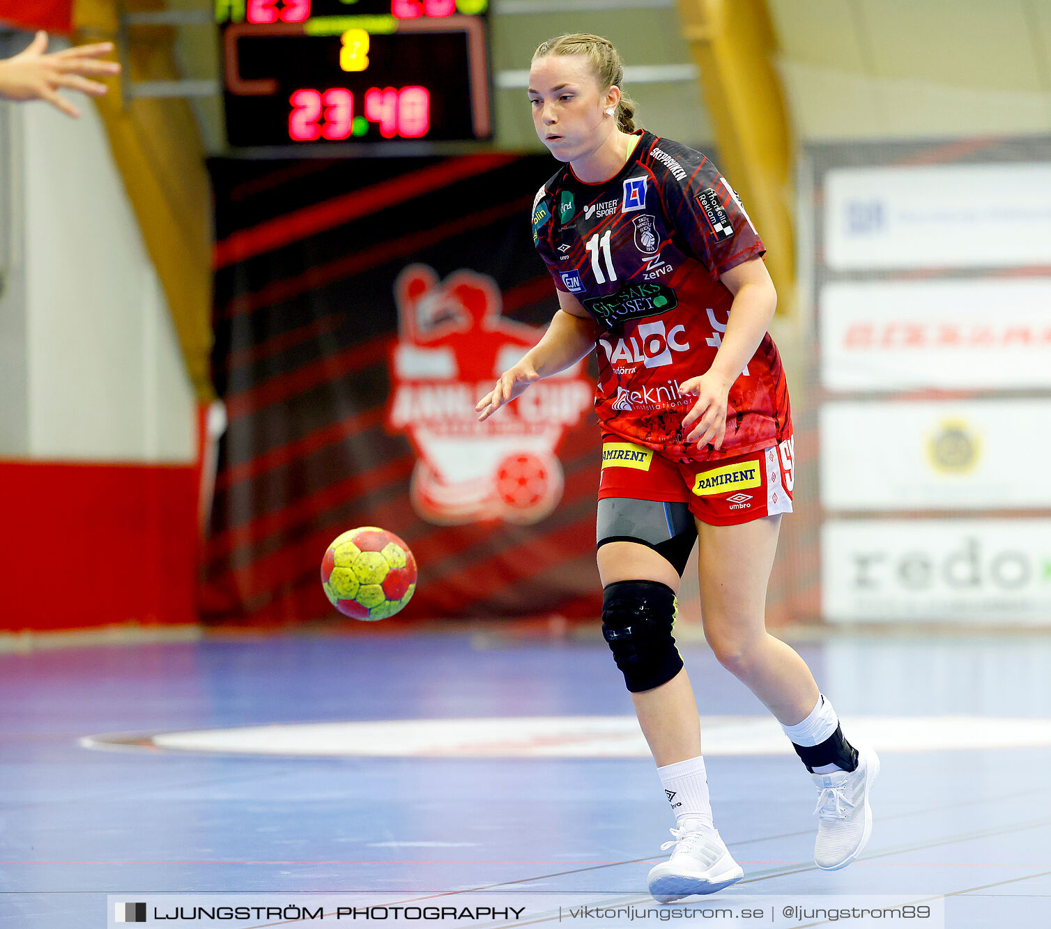 ATG Svenska Cupen Skövde HF-VästeråsIrsta HF 27-28,dam,Skövde Idrottshall,Skövde,Sverige,Handboll,,2024,343637