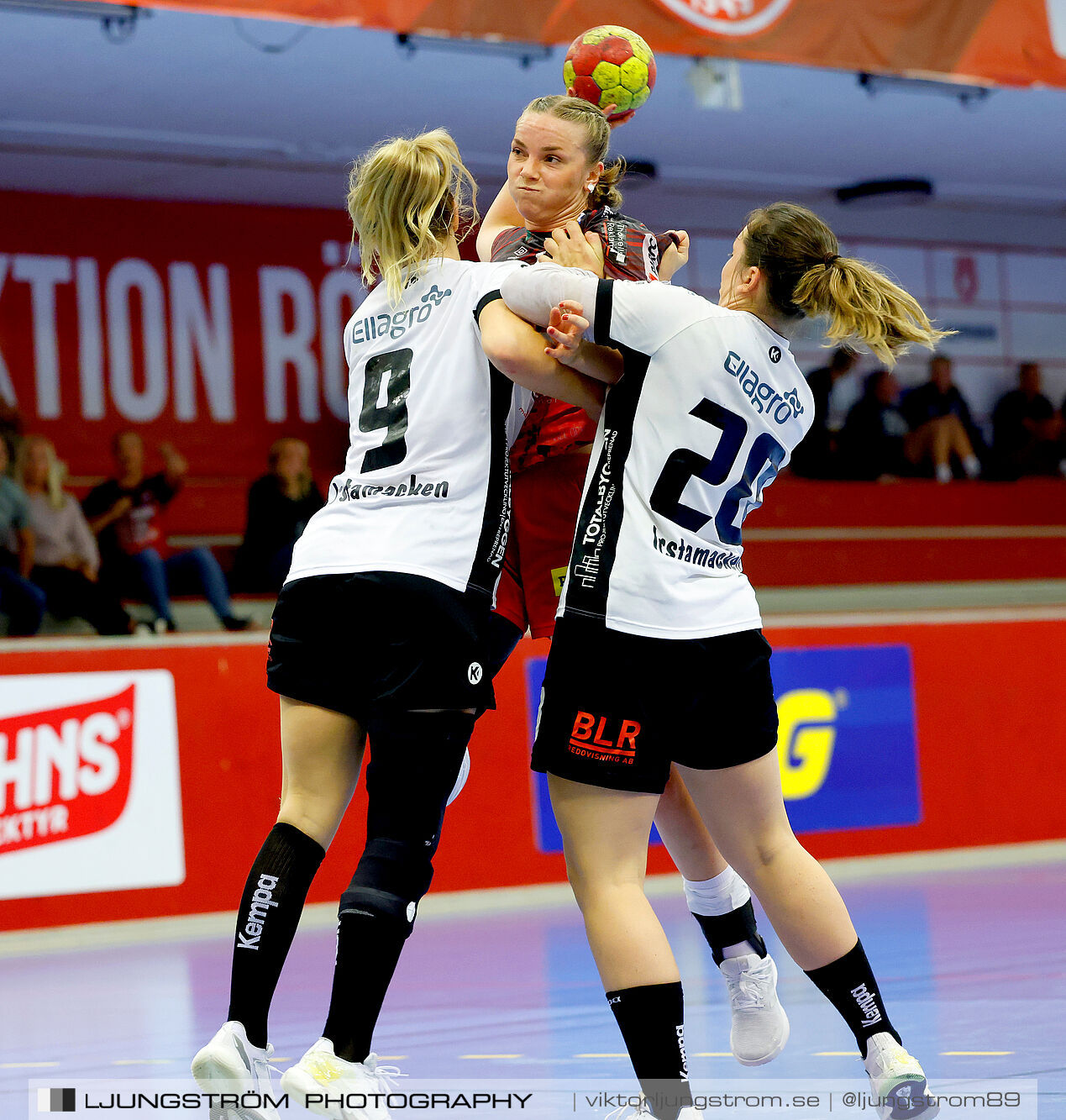 ATG Svenska Cupen Skövde HF-VästeråsIrsta HF 27-28,dam,Skövde Idrottshall,Skövde,Sverige,Handboll,,2024,343658