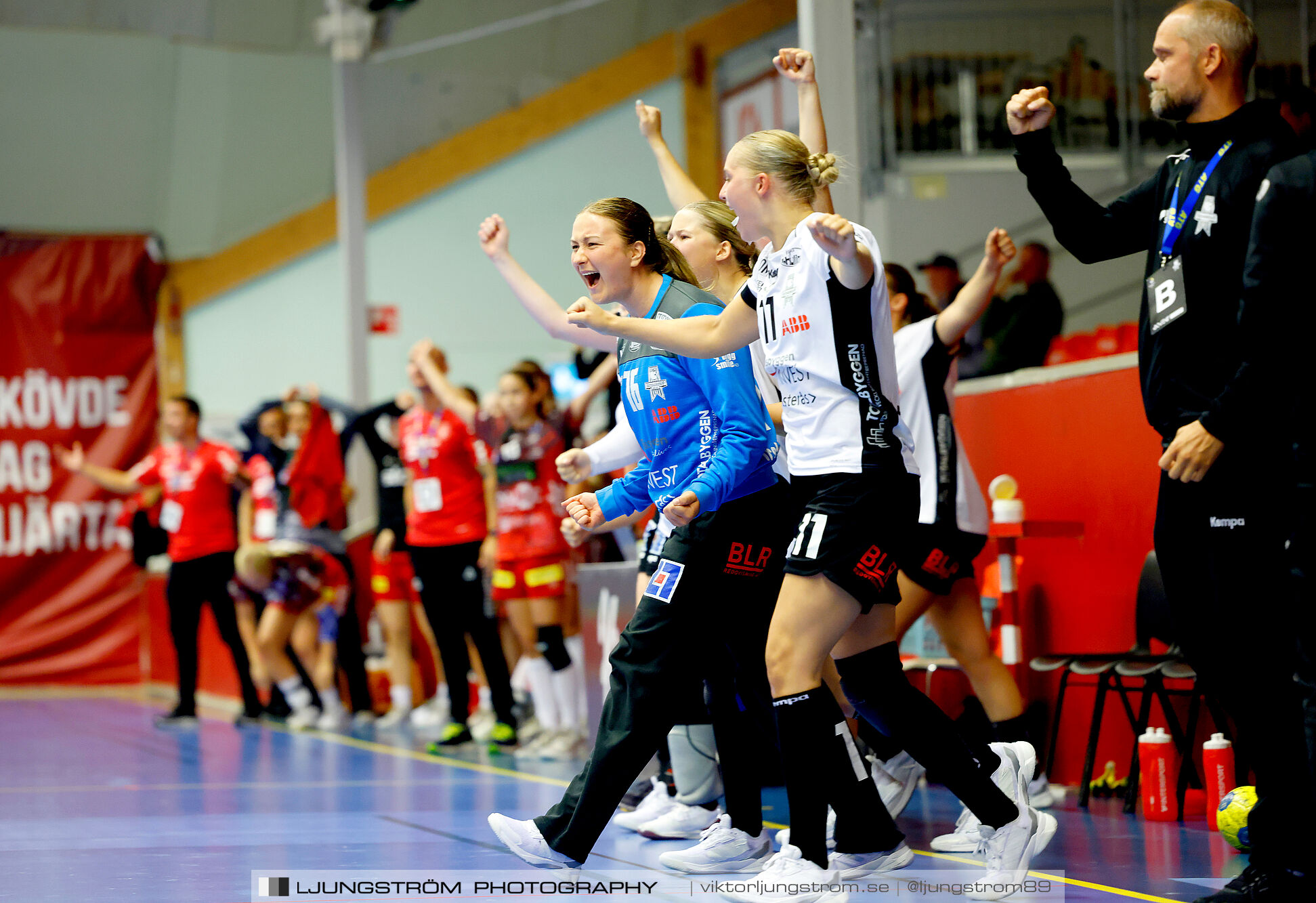 ATG Svenska Cupen Skövde HF-VästeråsIrsta HF 27-28,dam,Skövde Idrottshall,Skövde,Sverige,Handboll,,2024,343668